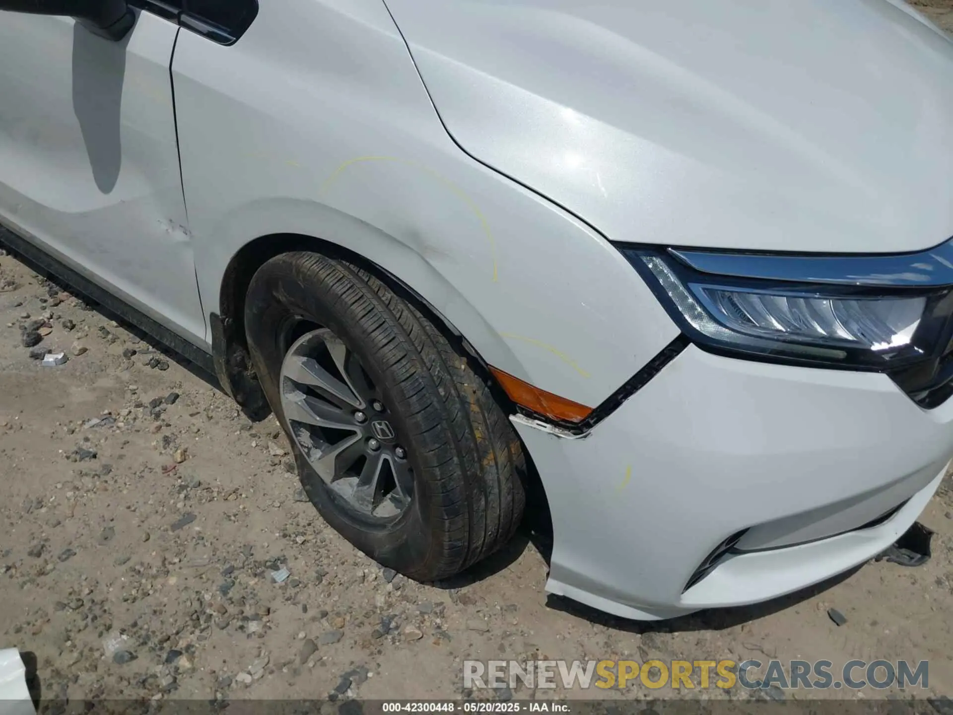 6 fotografías del automóvil dañado 5FNRL6H74NB041968 HONDA ODYSSEY 2022