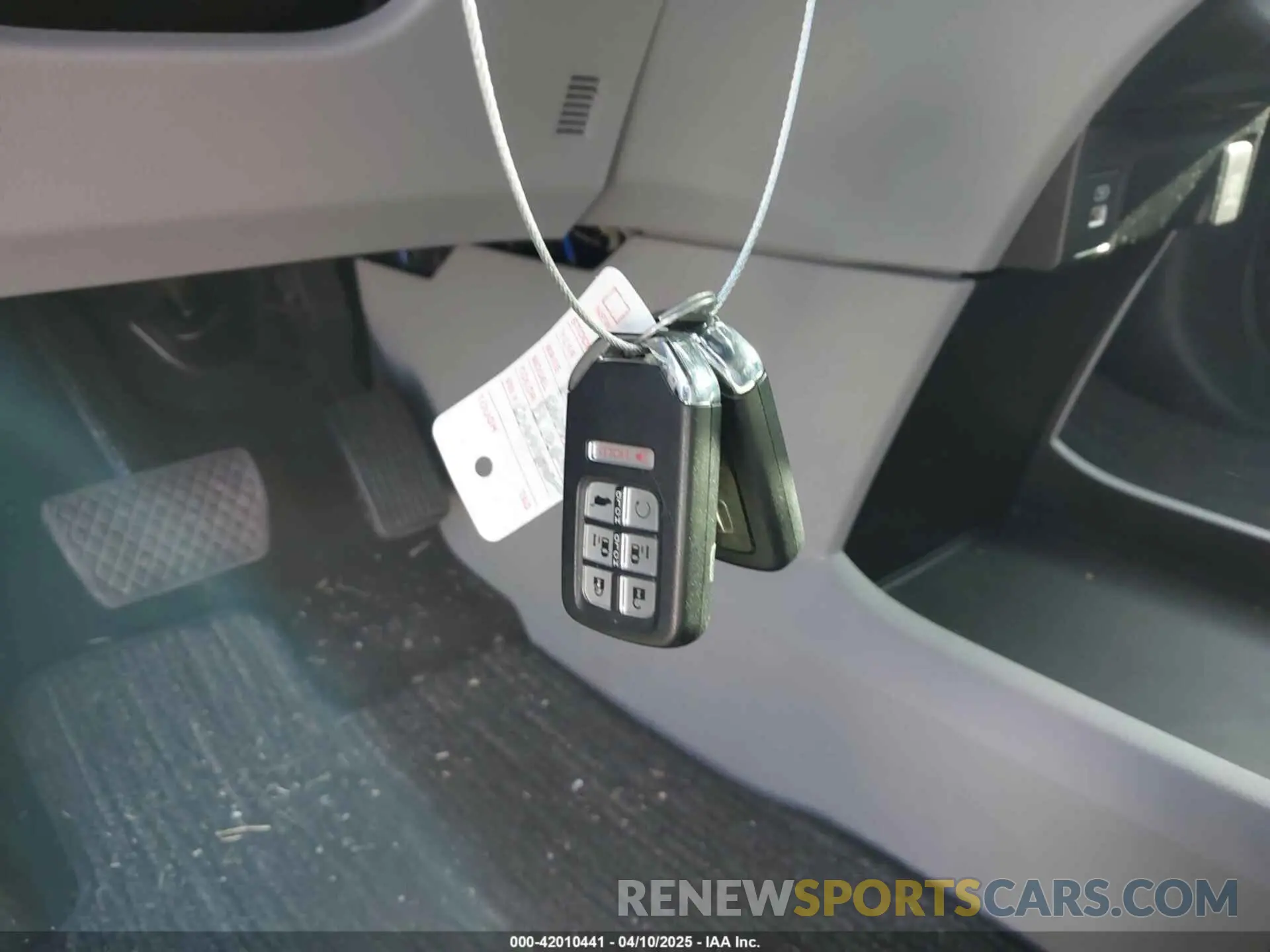 11 fotografías del automóvil dañado 5FNRL6H75NB049044 HONDA ODYSSEY 2022