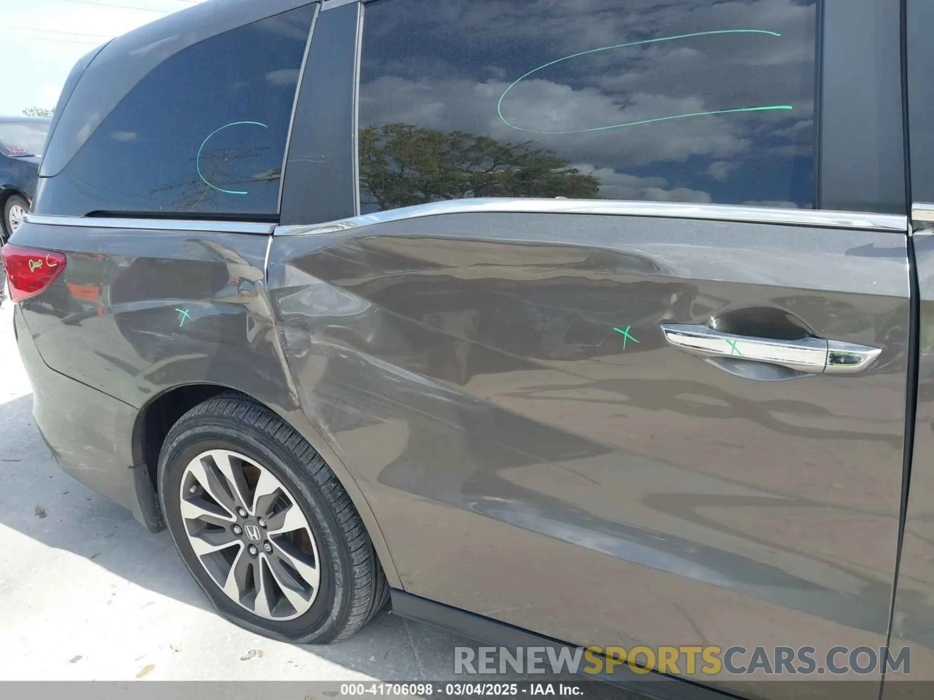 18 fotografías del automóvil dañado 5FNRL6H77NB031502 HONDA ODYSSEY 2022