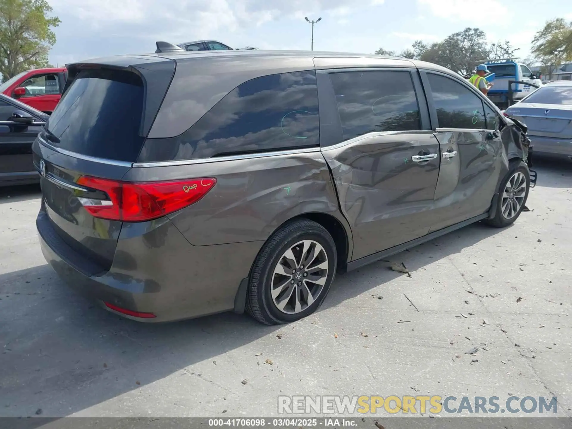 4 fotografías del automóvil dañado 5FNRL6H77NB031502 HONDA ODYSSEY 2022