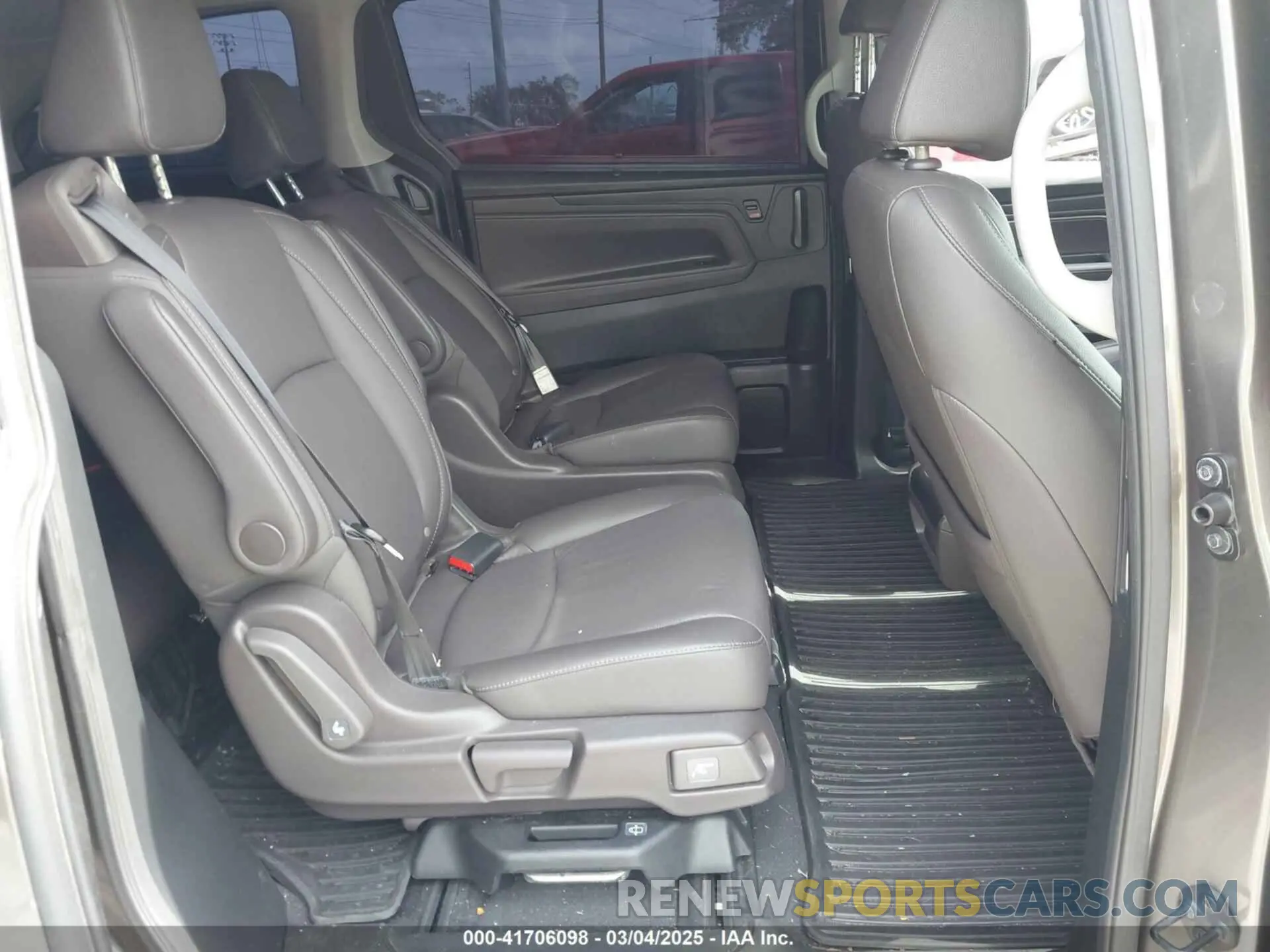 8 fotografías del automóvil dañado 5FNRL6H77NB031502 HONDA ODYSSEY 2022