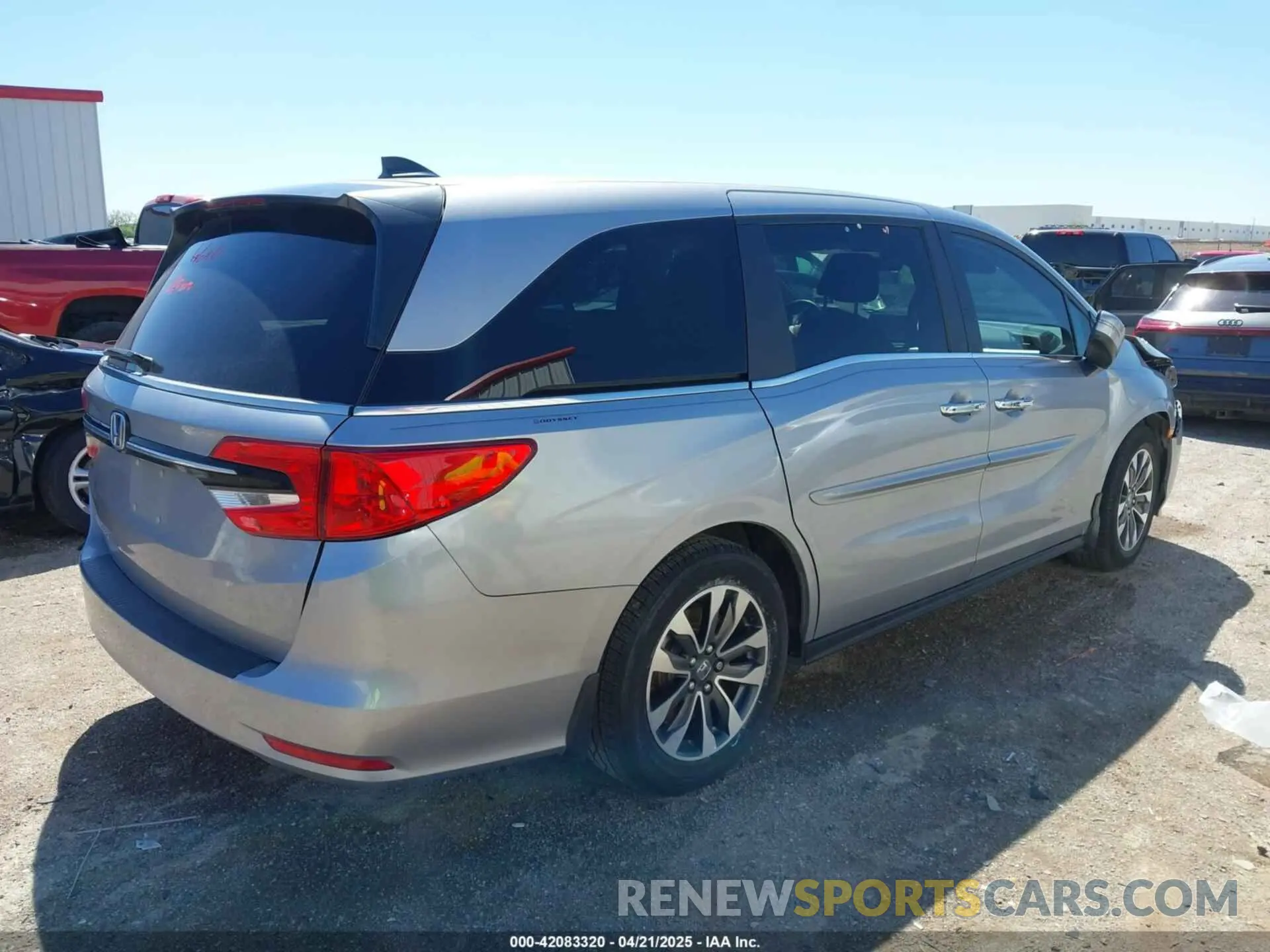 4 fotografías del automóvil dañado 5FNRL6H77NB060367 HONDA ODYSSEY 2022