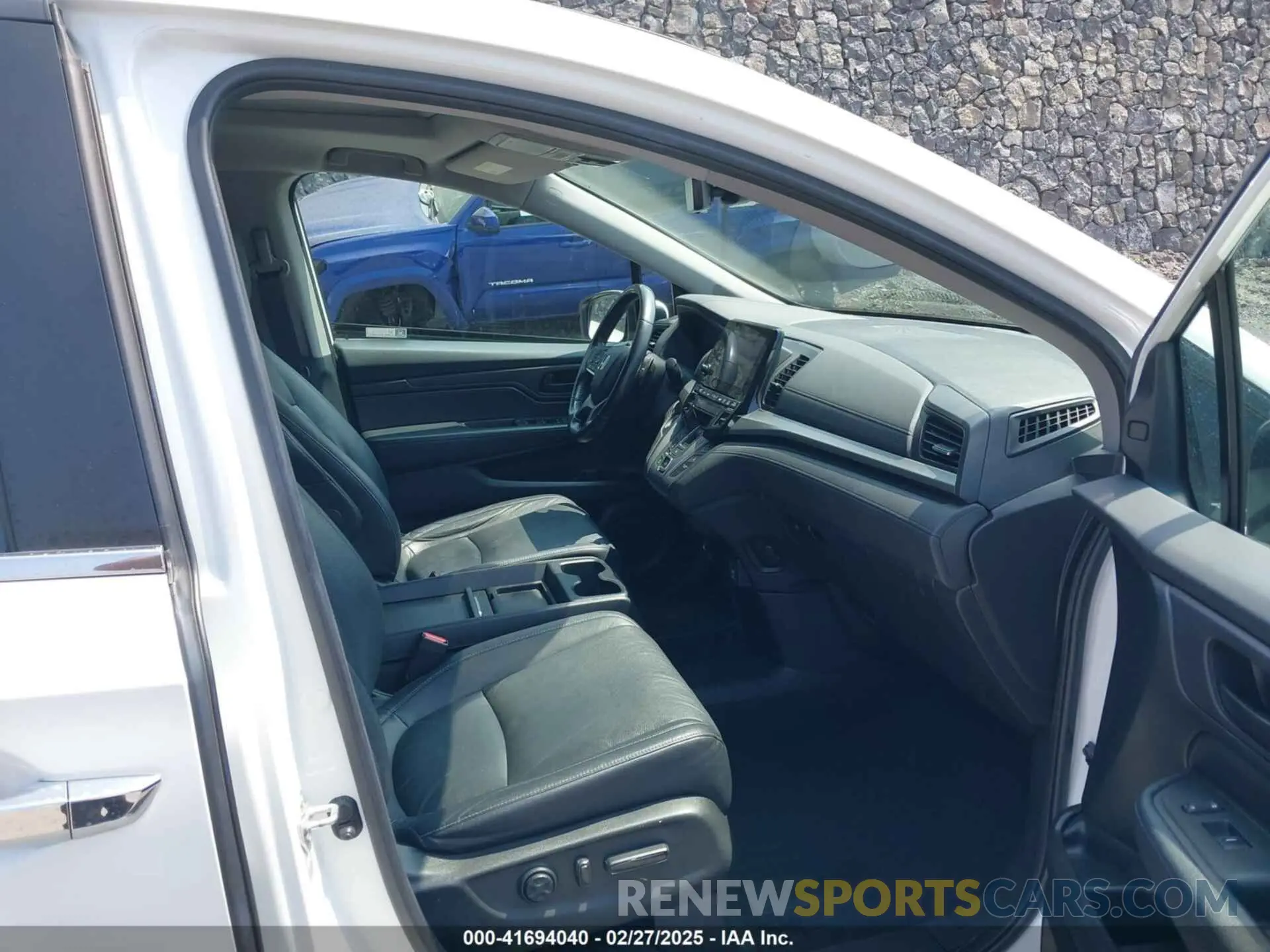 5 fotografías del automóvil dañado 5FNRL6H79NB054120 HONDA ODYSSEY 2022