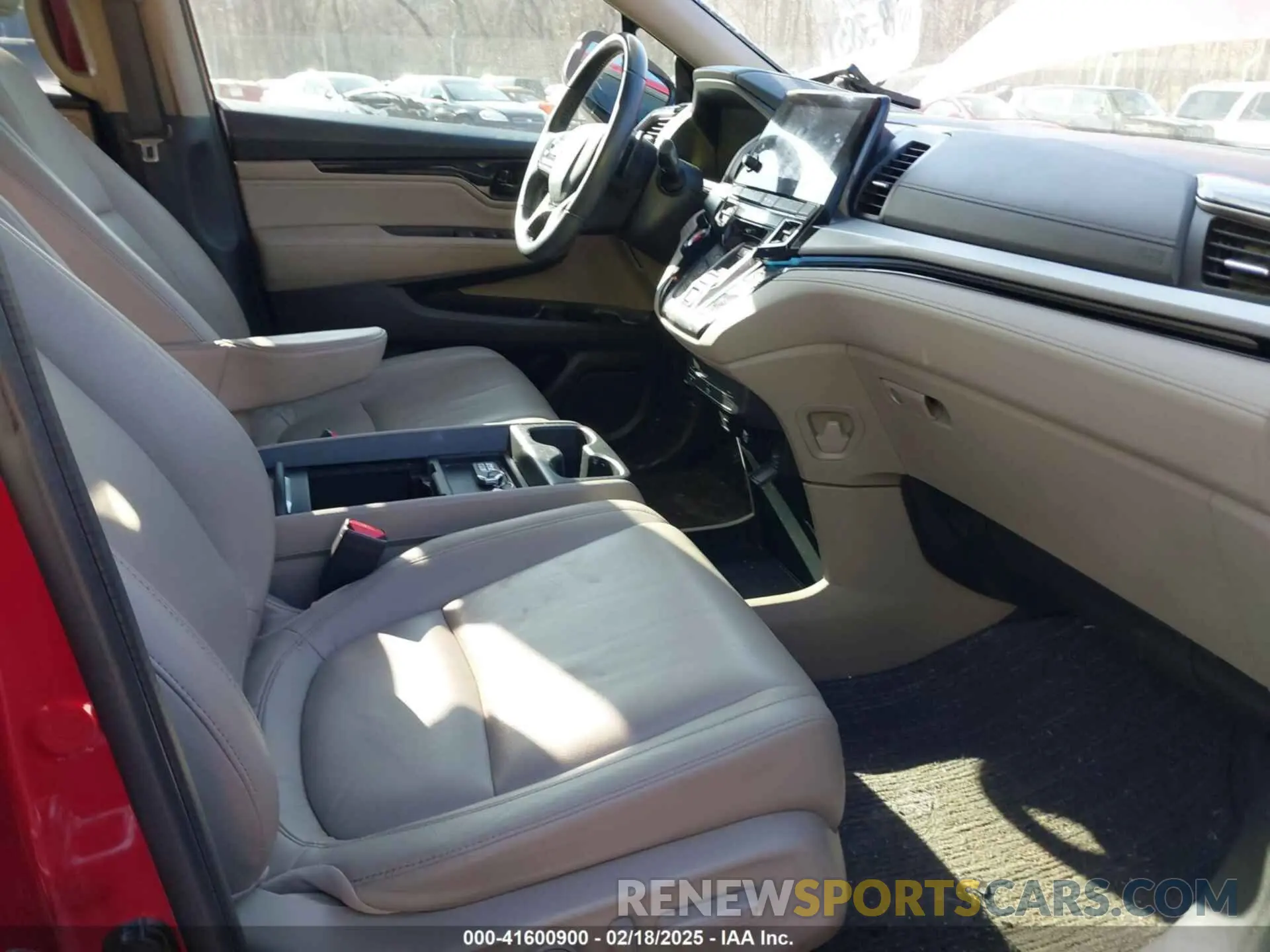 5 fotografías del automóvil dañado 5FNRL6H86NB022797 HONDA ODYSSEY 2022