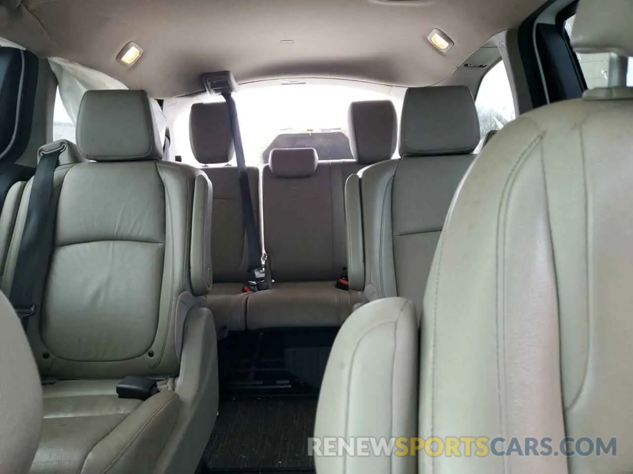 10 fotografías del automóvil dañado 5FNRL6H88NB067515 HONDA ODYSSEY 2022