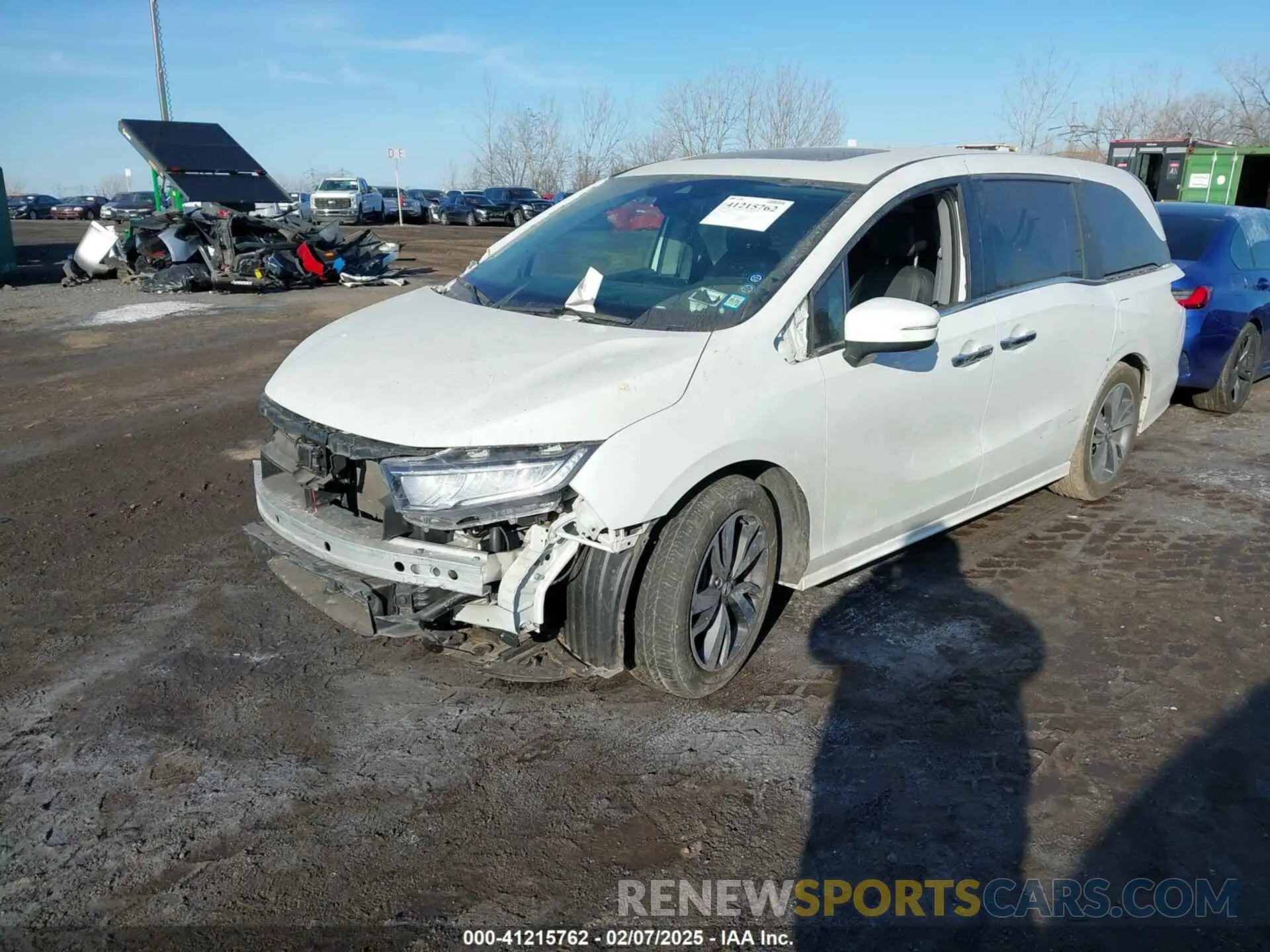 2 fotografías del automóvil dañado 5FNRL6H89NB056409 HONDA ODYSSEY 2022