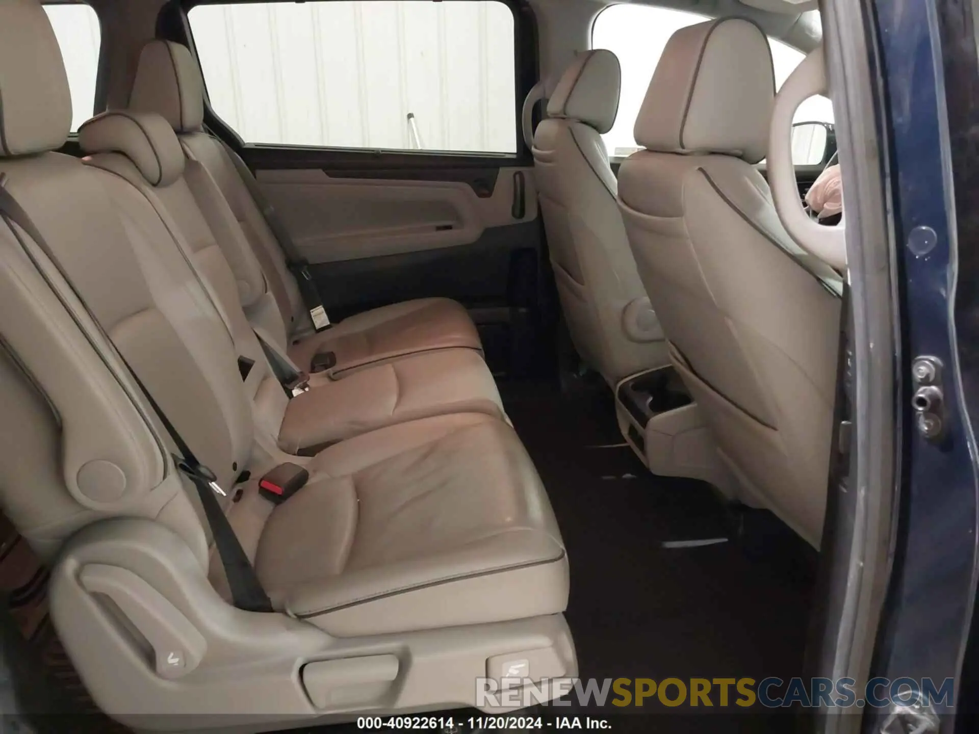 8 fotografías del automóvil dañado 5FNRL6H92NB011899 HONDA ODYSSEY 2022