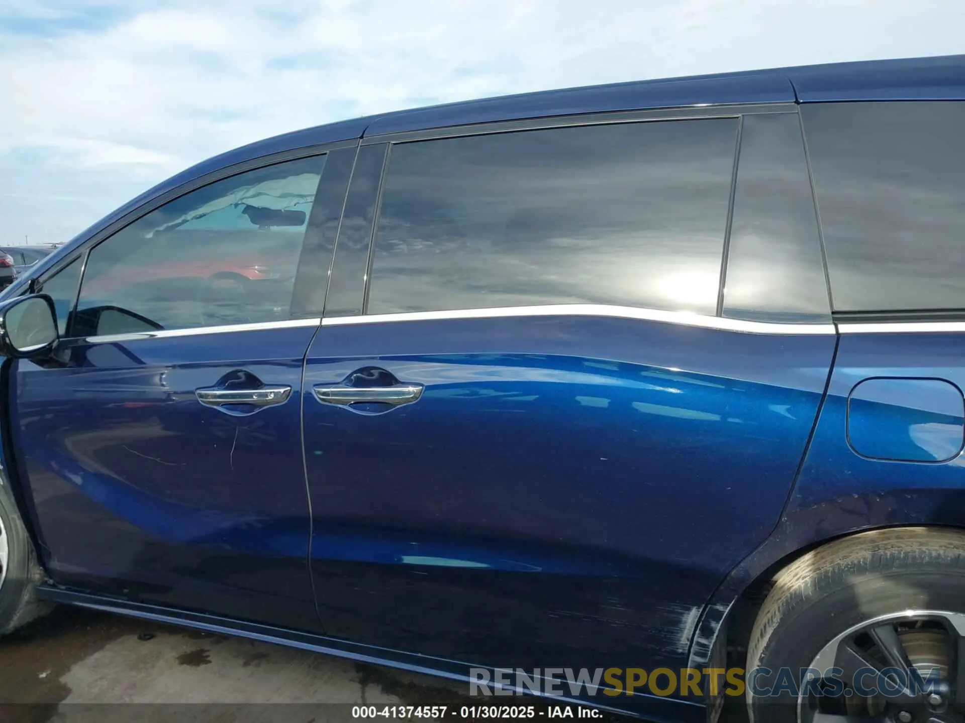 15 fotografías del automóvil dañado 5FNRL6H92NB056762 HONDA ODYSSEY 2022
