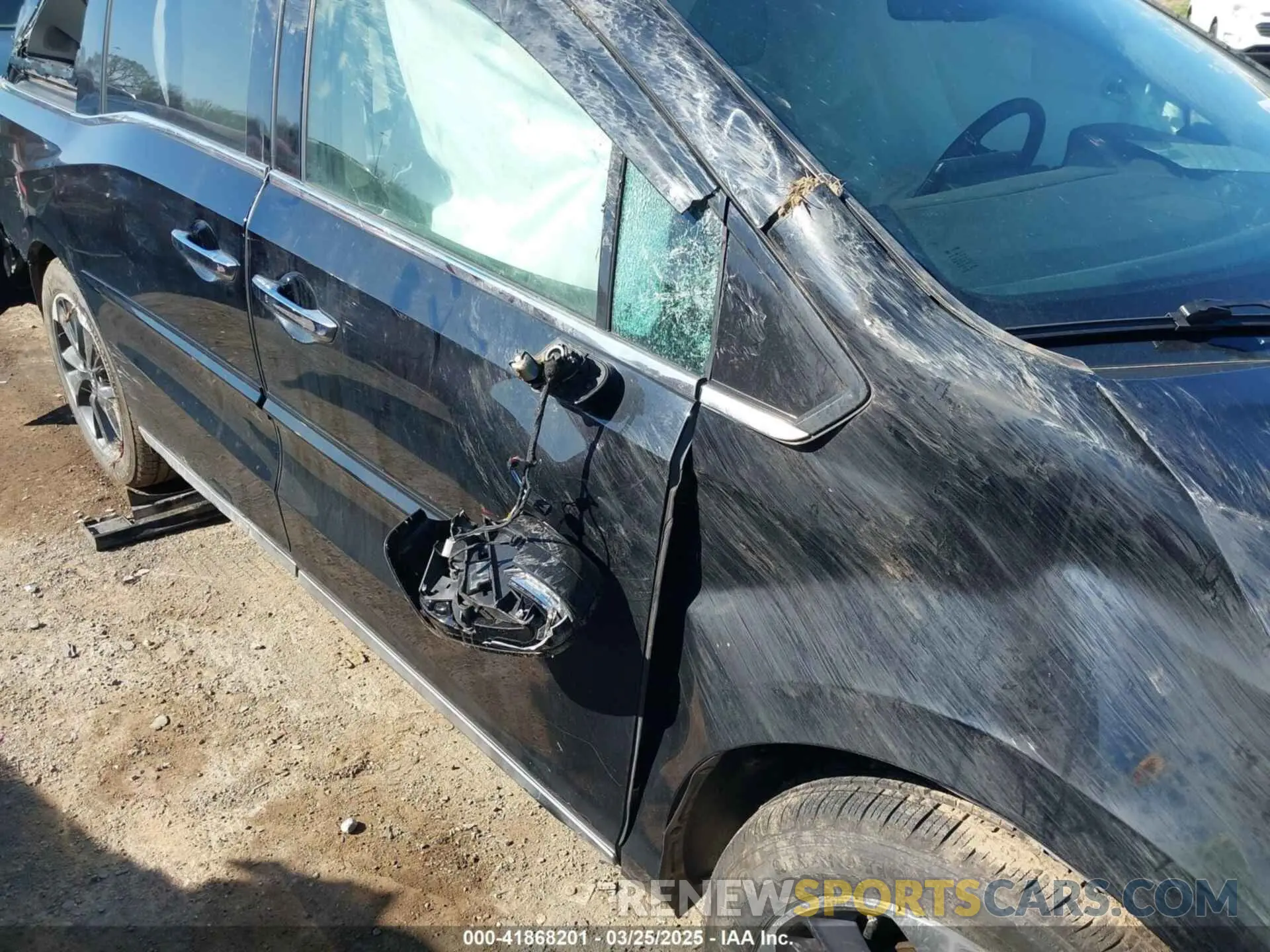 17 fotografías del automóvil dañado 5FNRL6H99NB066589 HONDA ODYSSEY 2022