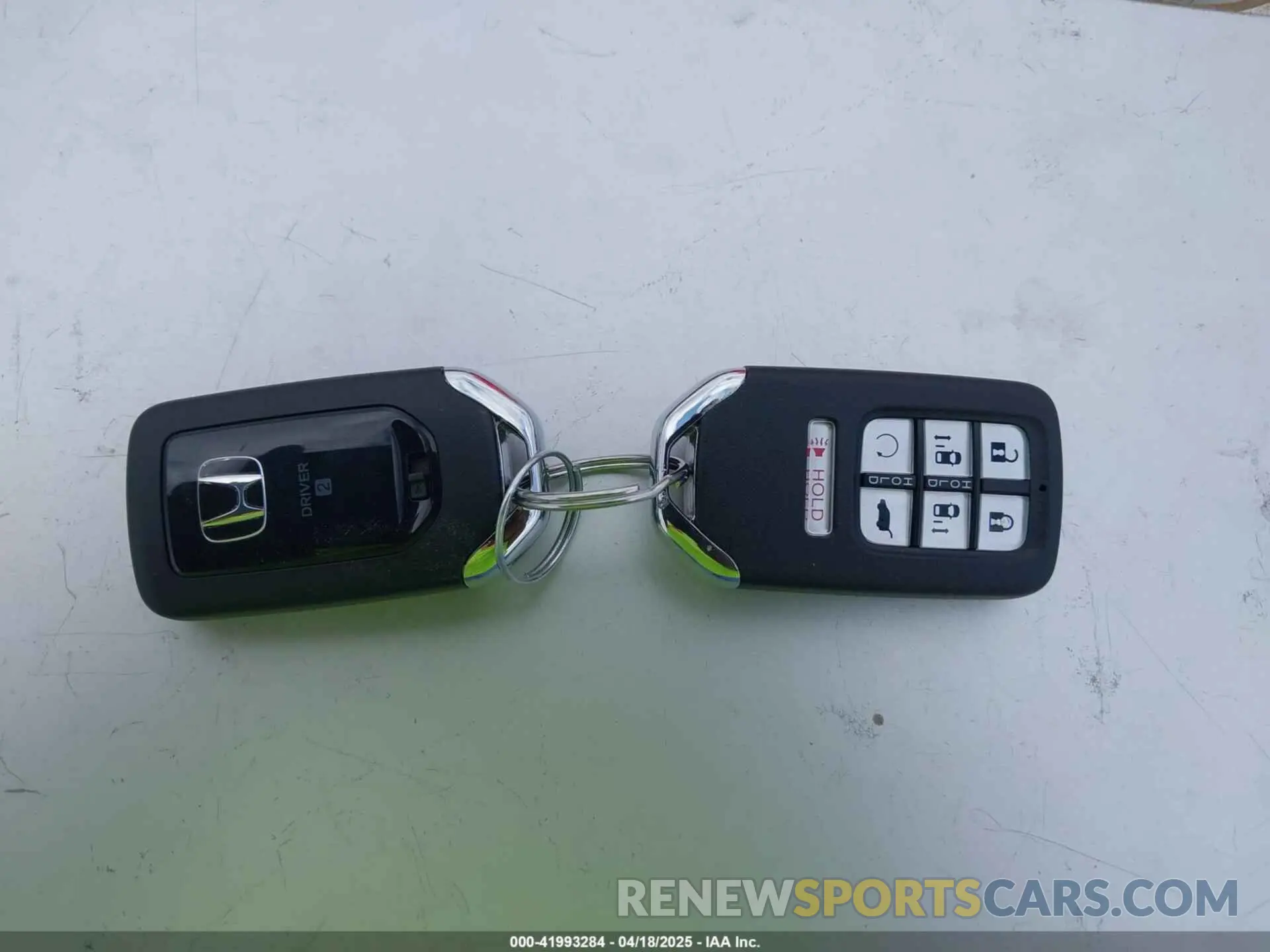 11 fotografías del automóvil dañado 5FNRL6H64PB061373 HONDA ODYSSEY 2023