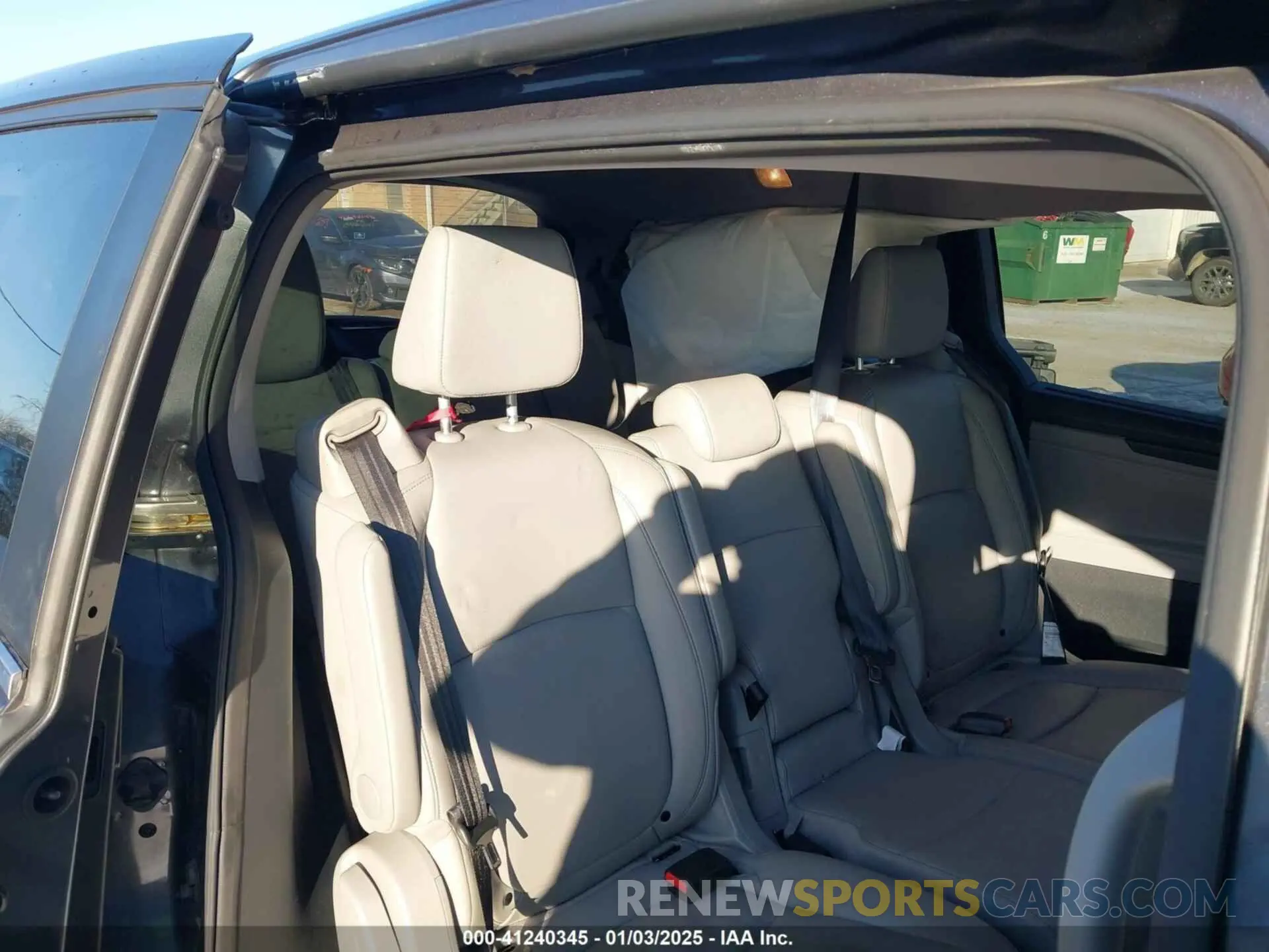 8 fotografías del automóvil dañado 5FNRL6H65PB035588 HONDA ODYSSEY 2023