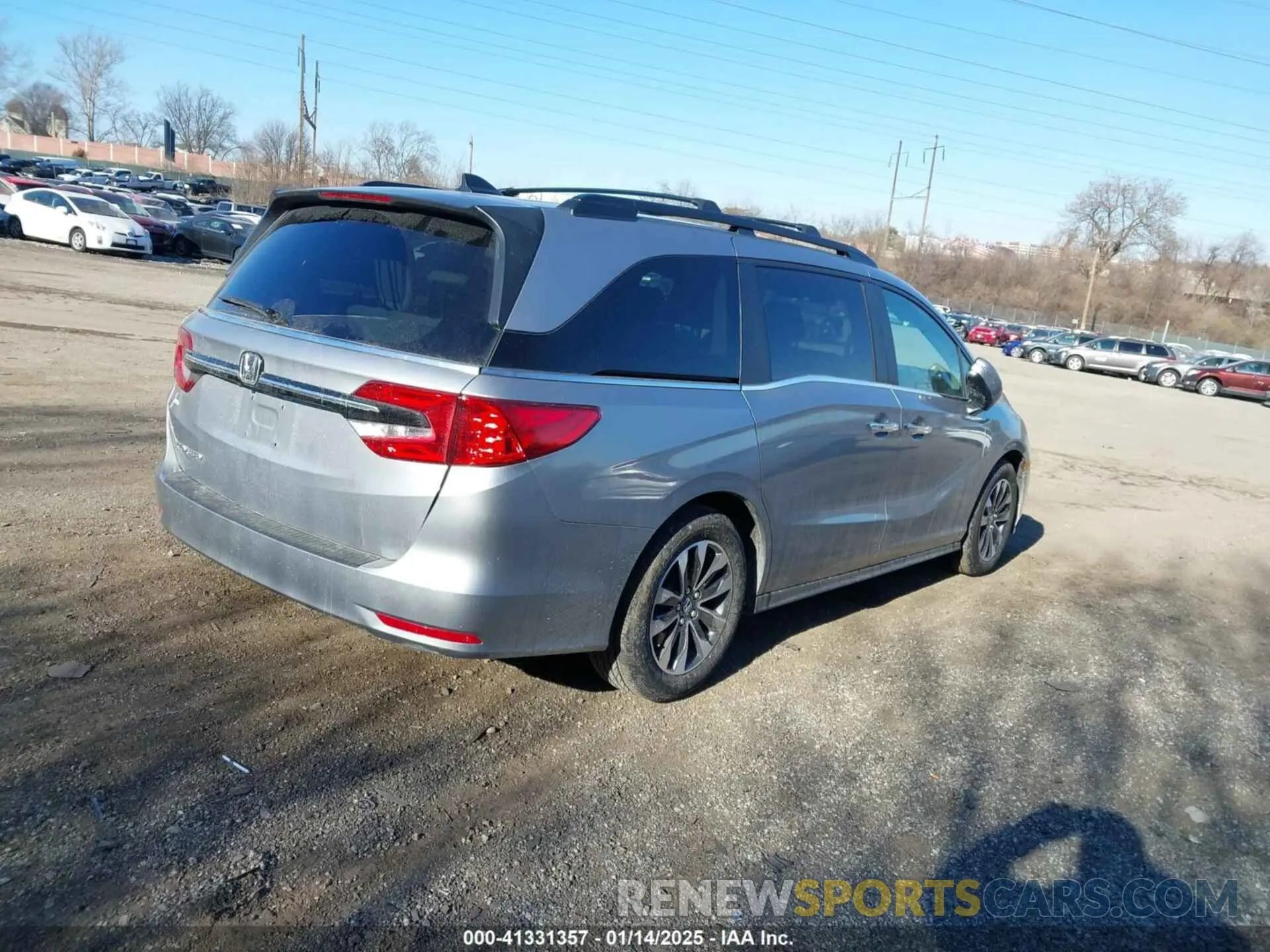 4 fotografías del automóvil dañado 5FNRL6H68PB070545 HONDA ODYSSEY 2023