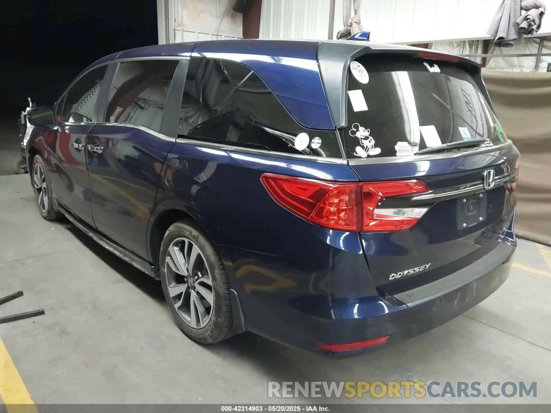 3 fotografías del automóvil dañado 5FNRL6H80PB037525 HONDA ODYSSEY 2023