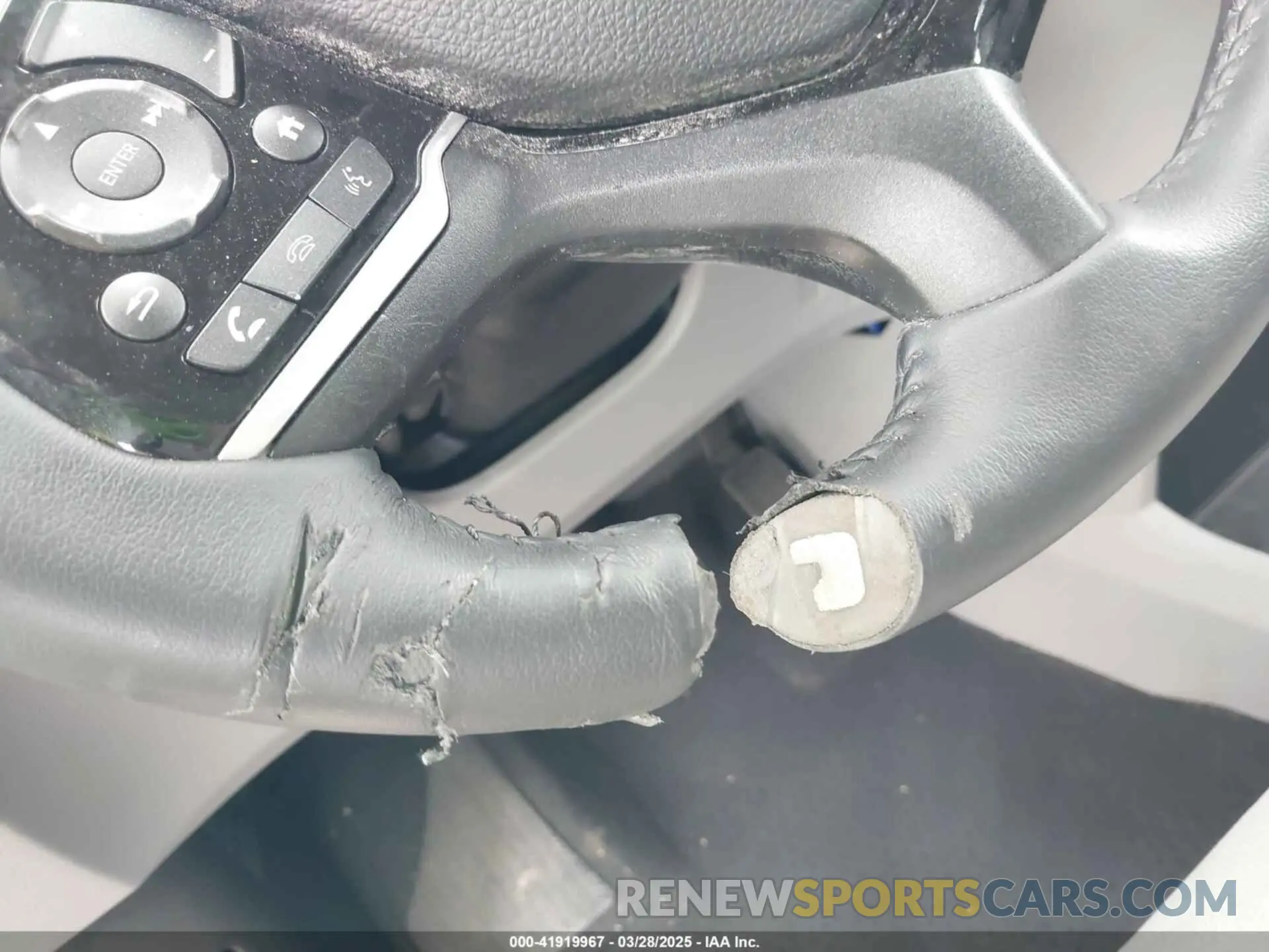 17 fotografías del automóvil dañado 5FNRL6H81PB047495 HONDA ODYSSEY 2023