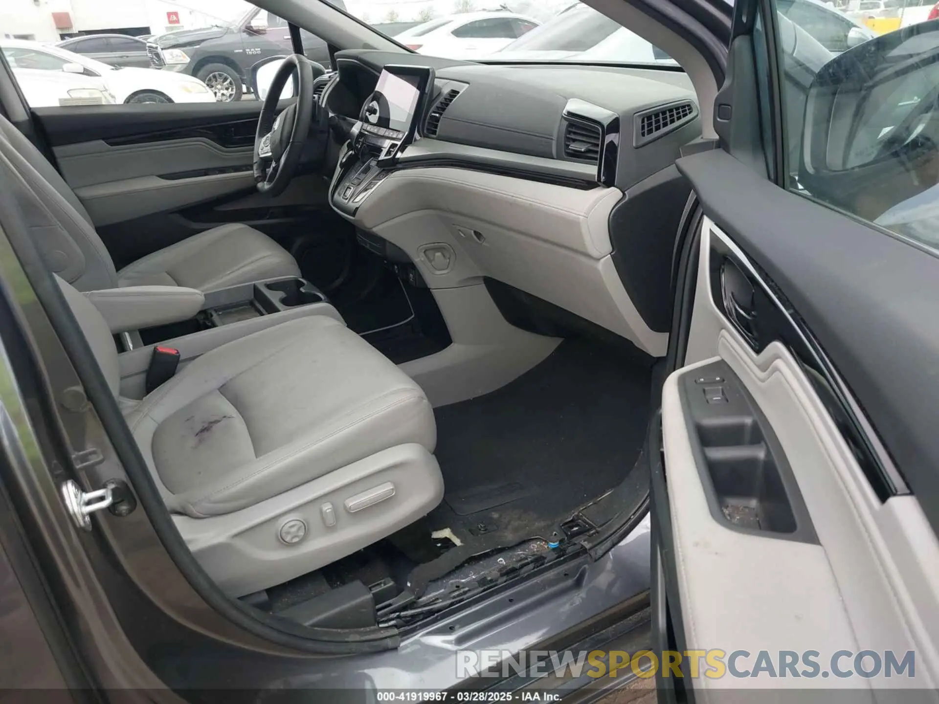 5 fotografías del automóvil dañado 5FNRL6H81PB047495 HONDA ODYSSEY 2023