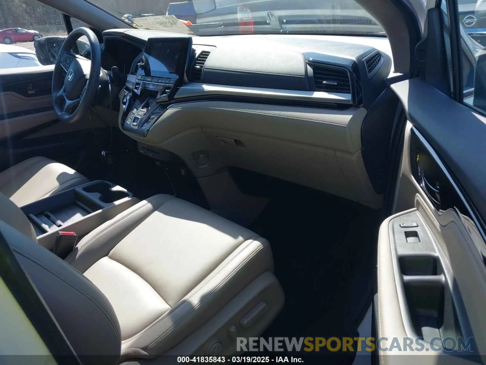 5 fotografías del automóvil dañado 5FNRL6H83PB016412 HONDA ODYSSEY 2023
