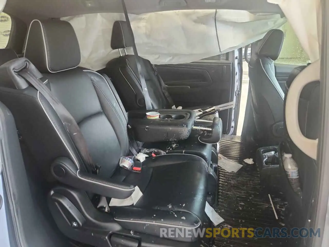 11 fotografías del automóvil dañado 5FNRL6H90PB071988 HONDA ODYSSEY 2023