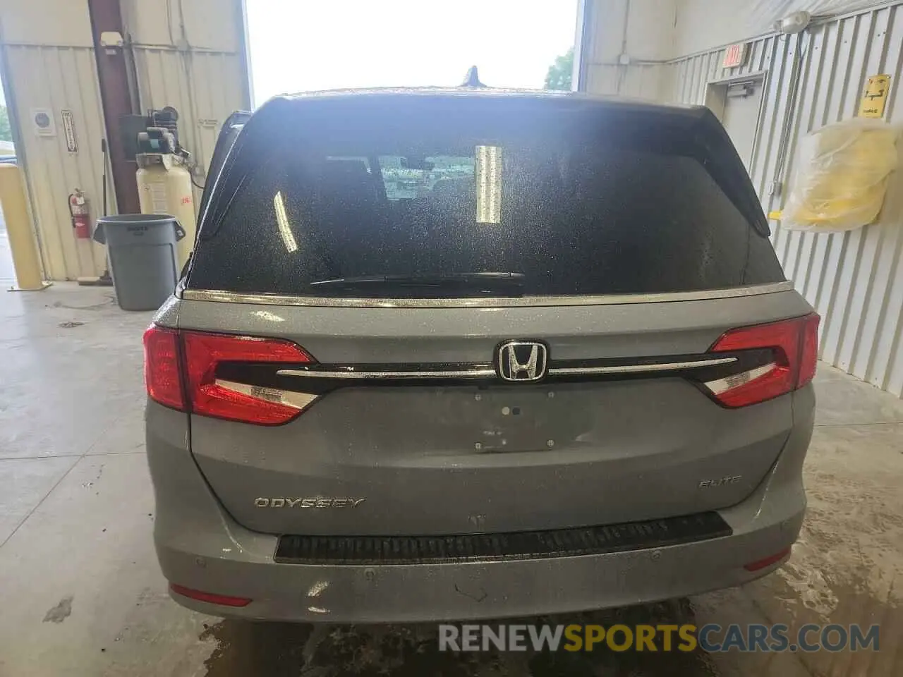 6 fotografías del automóvil dañado 5FNRL6H90PB071988 HONDA ODYSSEY 2023