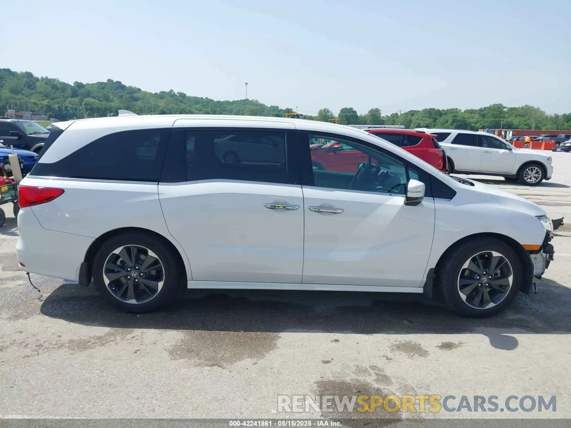 13 fotografías del automóvil dañado 5FNRL6H94PB015584 HONDA ODYSSEY 2023