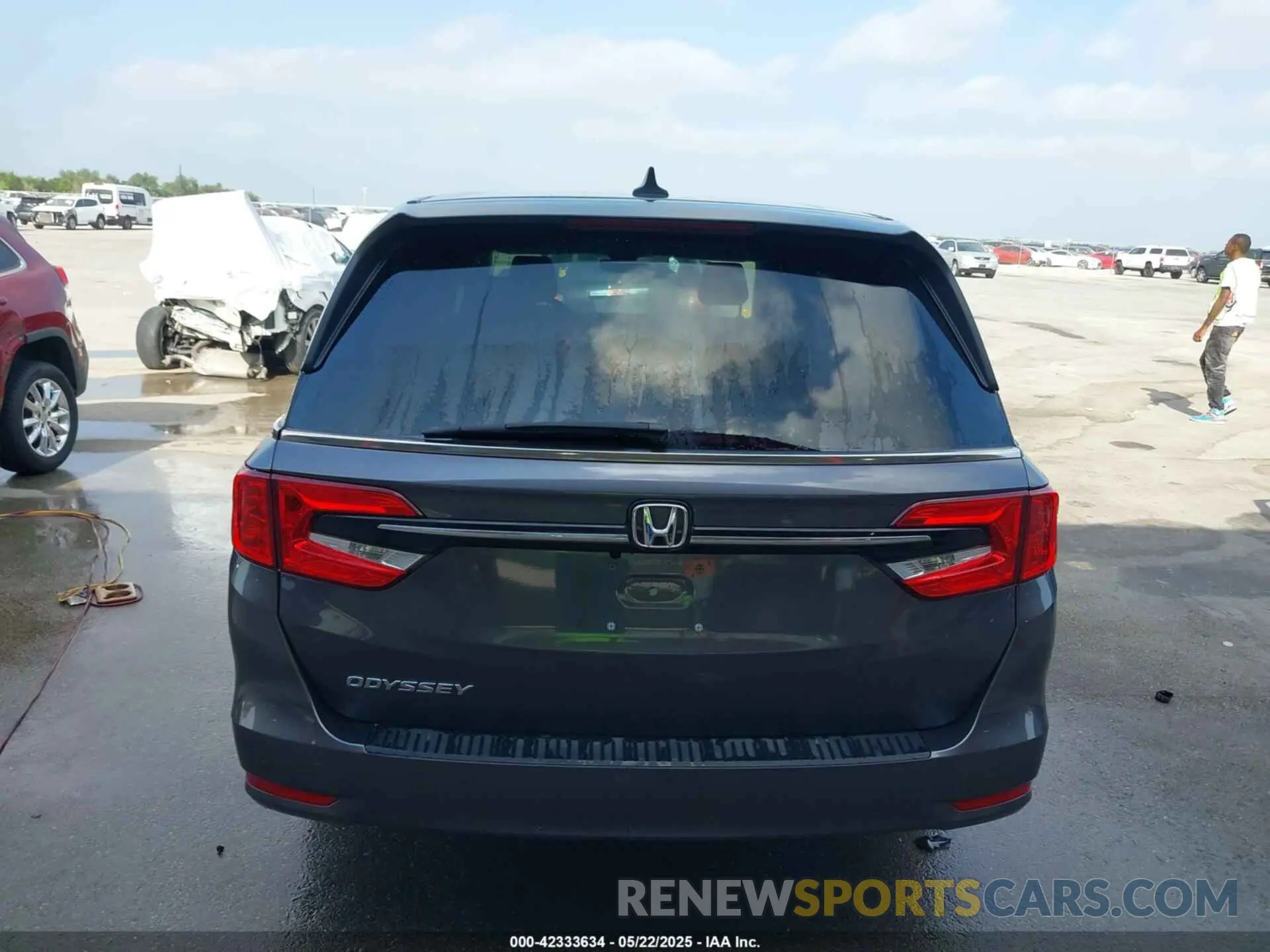 17 fotografías del automóvil dañado 5FNRL6H61RB047000 HONDA ODYSSEY 2024