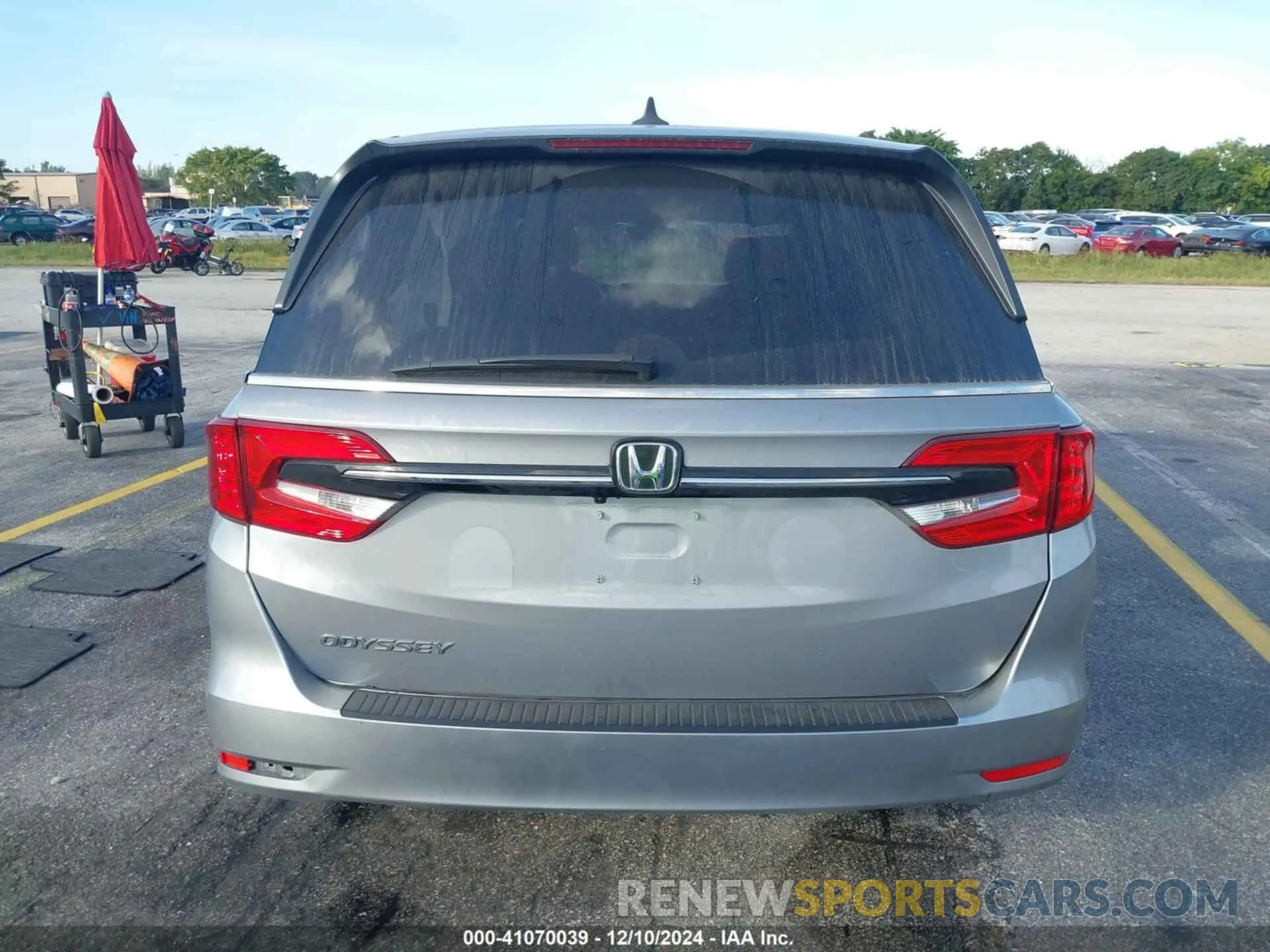 16 fotografías del automóvil dañado 5FNRL6H61RB050544 HONDA ODYSSEY 2024