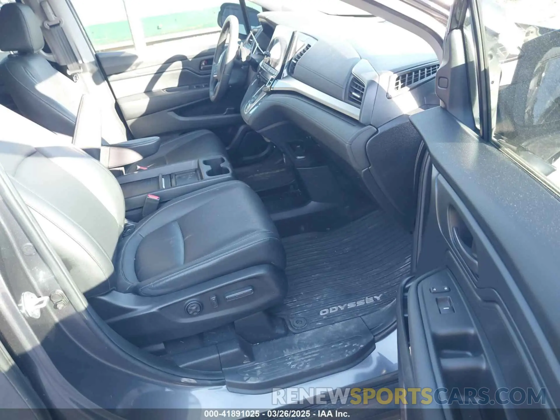 5 fotografías del automóvil dañado 5FNRL6H64RB024021 HONDA ODYSSEY 2024