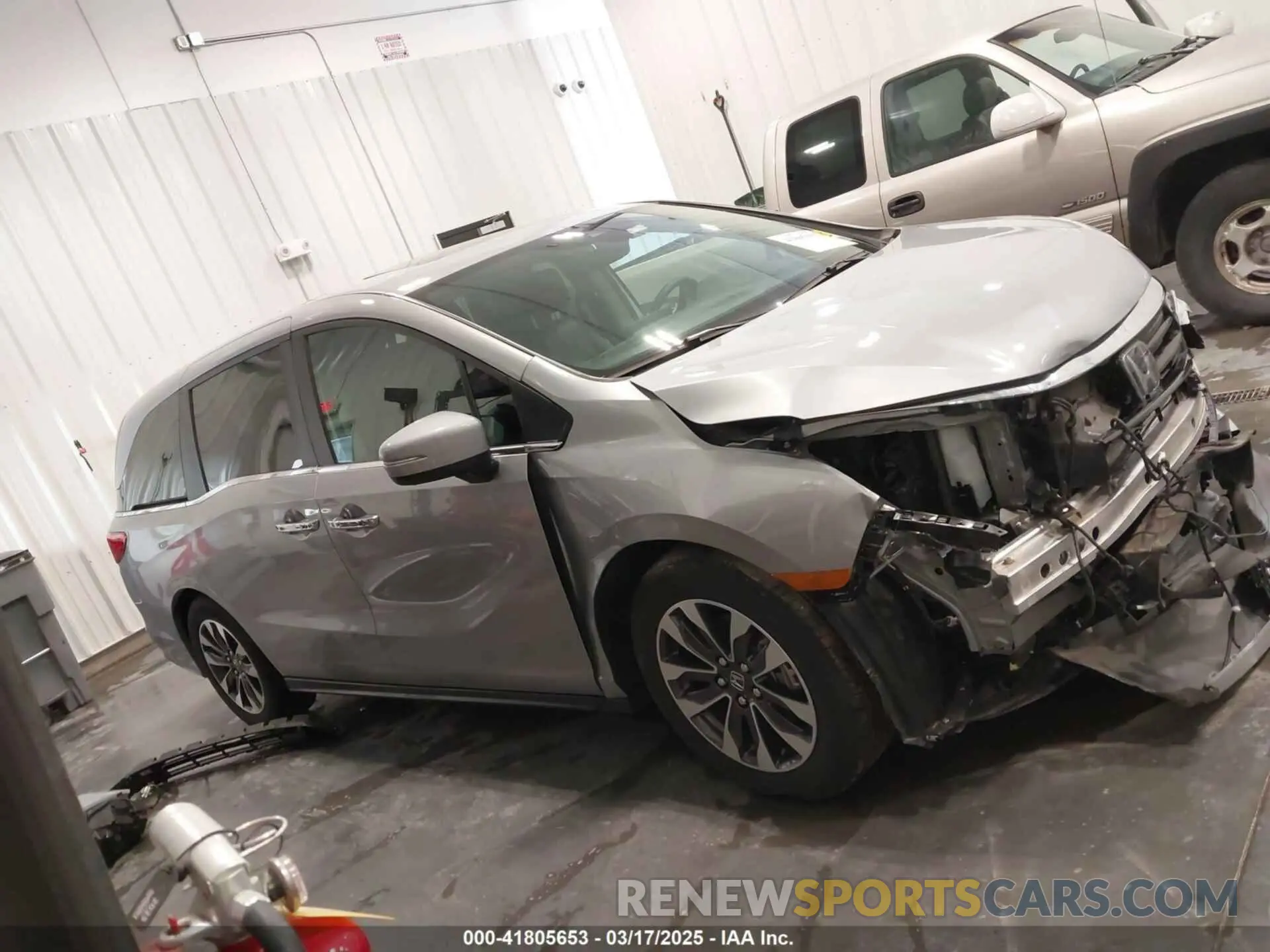 14 fotografías del automóvil dañado 5FNRL6H6XRB050493 HONDA ODYSSEY 2024