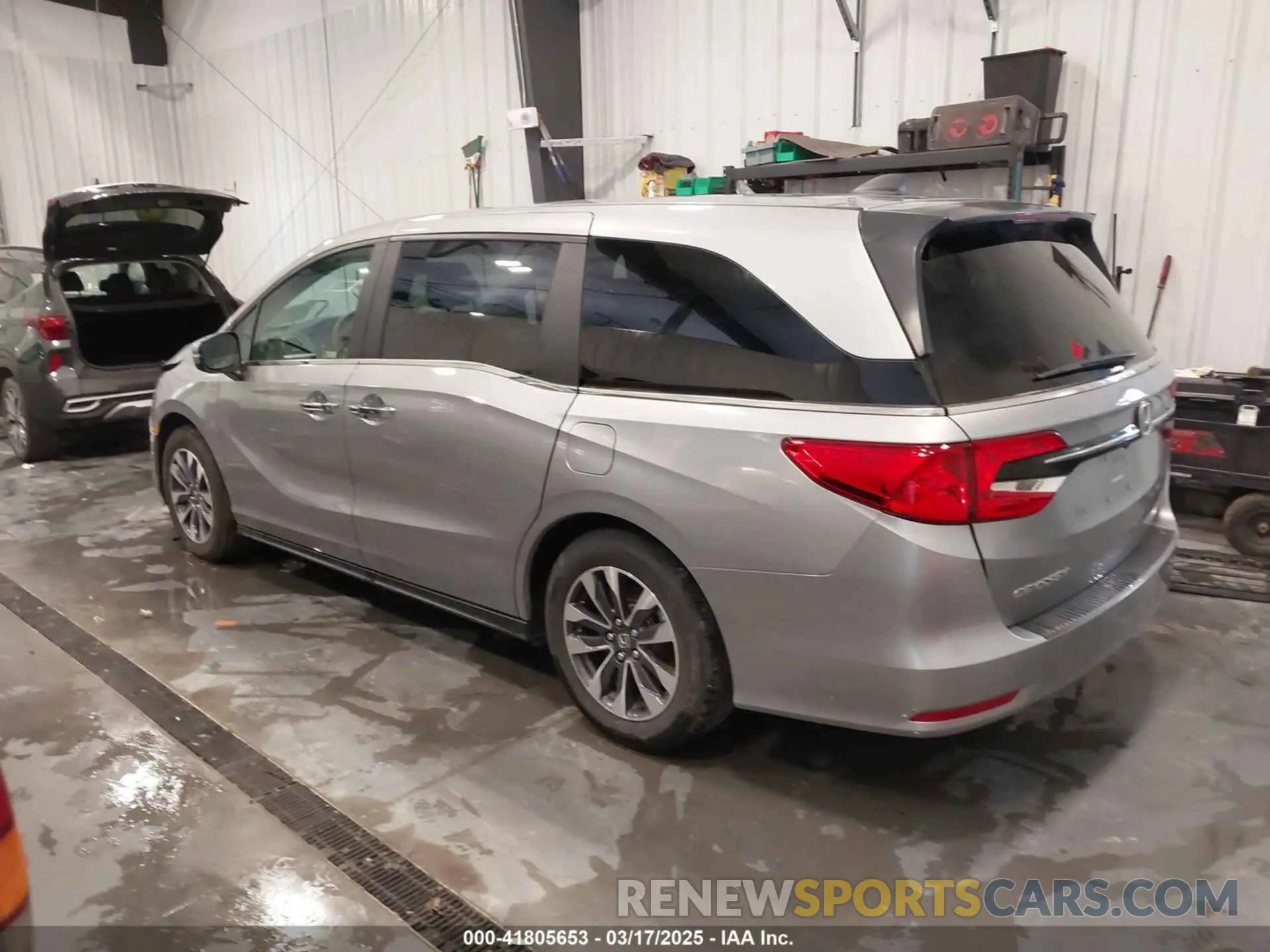 3 fotografías del automóvil dañado 5FNRL6H6XRB050493 HONDA ODYSSEY 2024