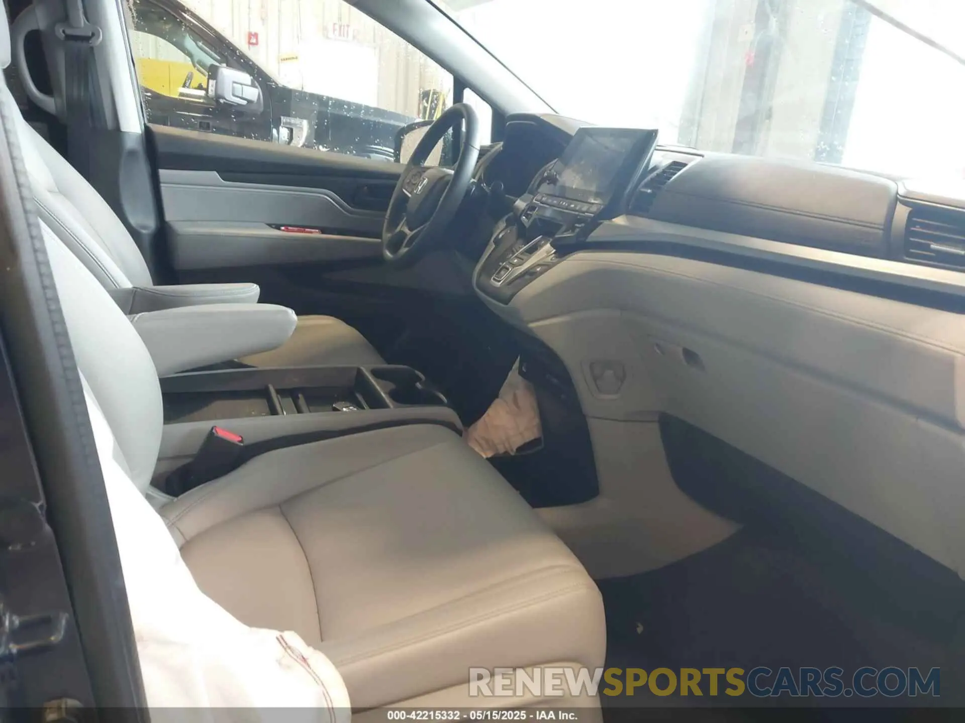 5 fotografías del automóvil dañado 5FNRL6H6XRB067584 HONDA ODYSSEY 2024