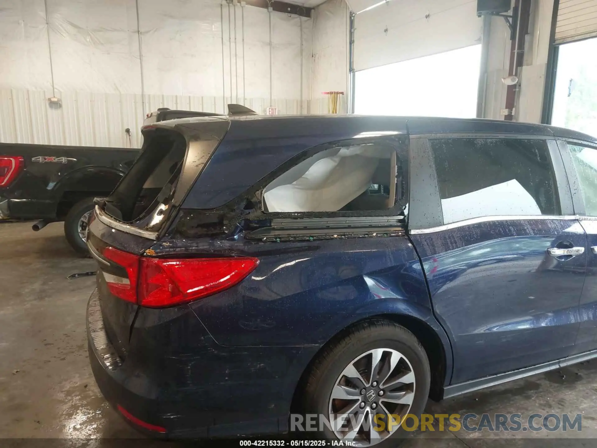 6 fotografías del automóvil dañado 5FNRL6H6XRB067584 HONDA ODYSSEY 2024