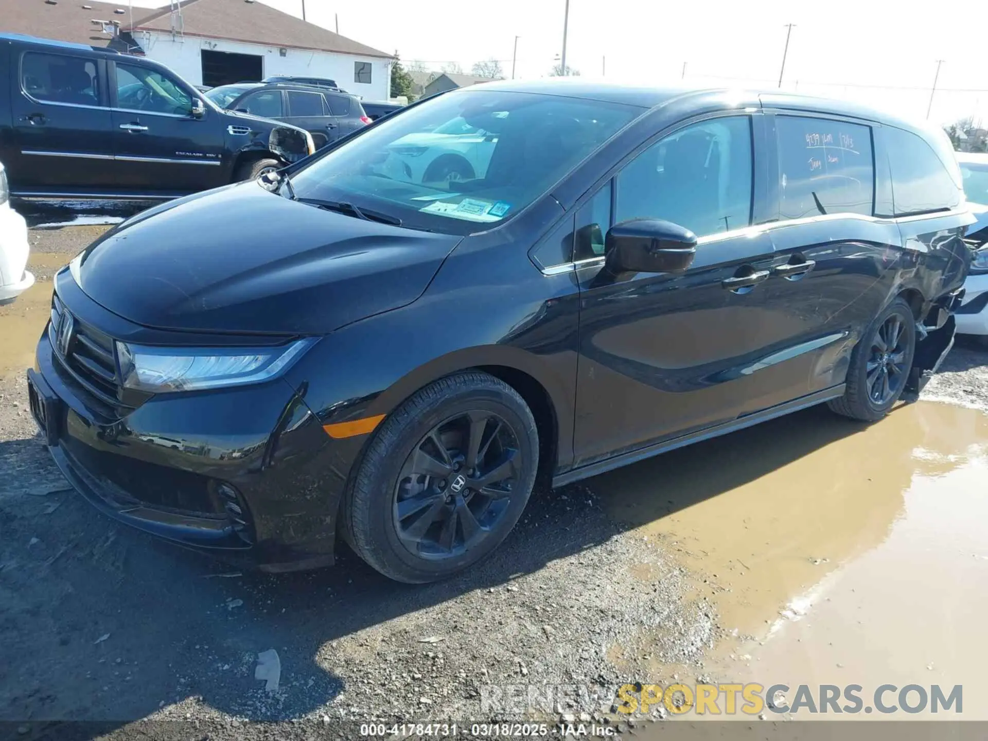 2 fotografías del automóvil dañado 5FNRL6H75RB070899 HONDA ODYSSEY 2024