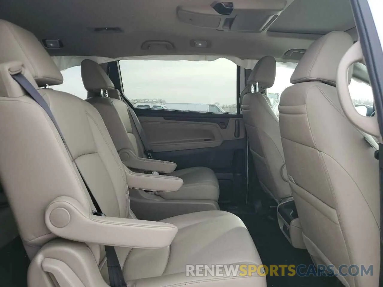 11 fotografías del automóvil dañado 5FNRL6H81RB063067 HONDA ODYSSEY 2024
