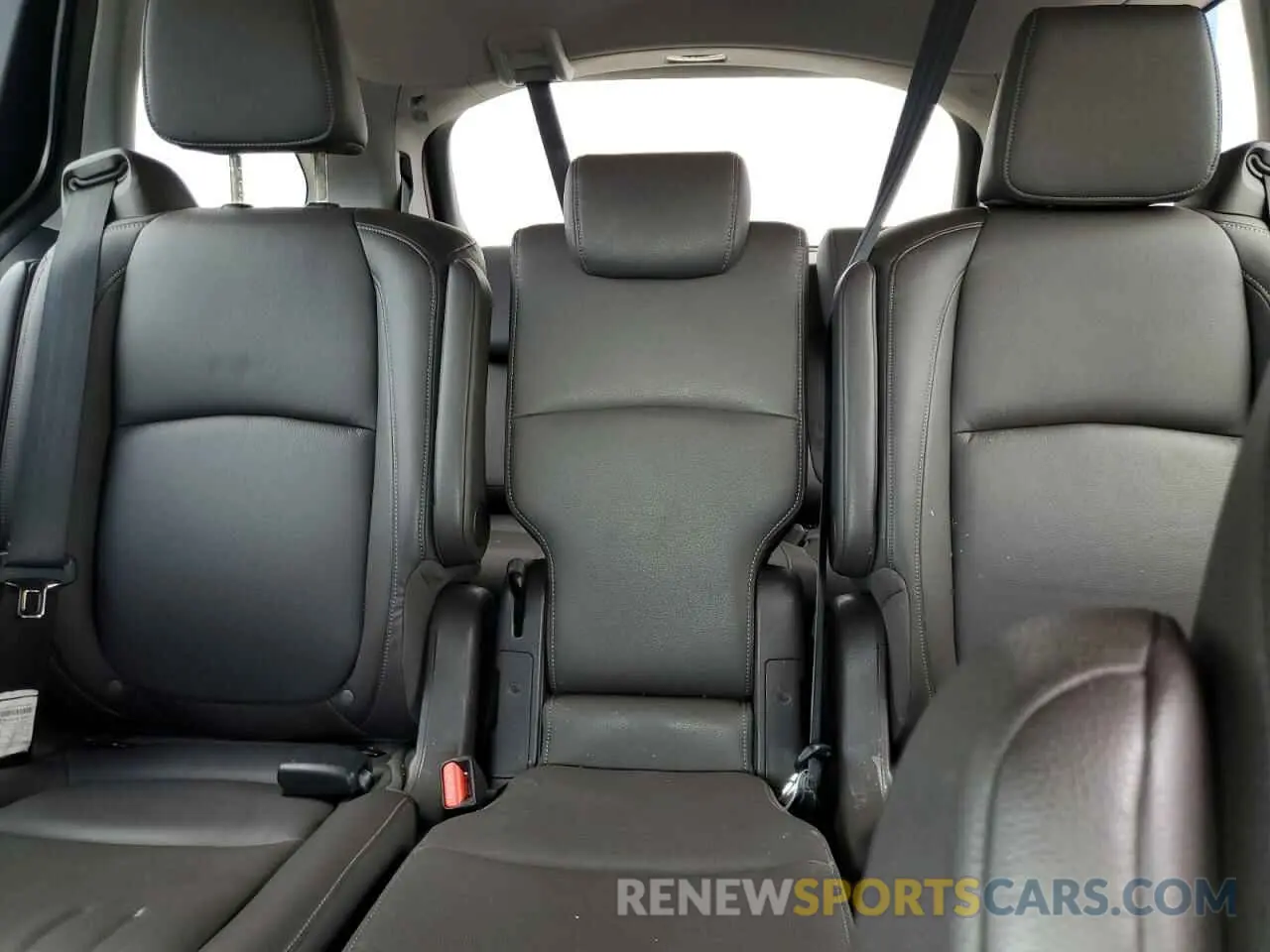 10 fotografías del automóvil dañado 5FNRL6H84RB030595 HONDA ODYSSEY 2024