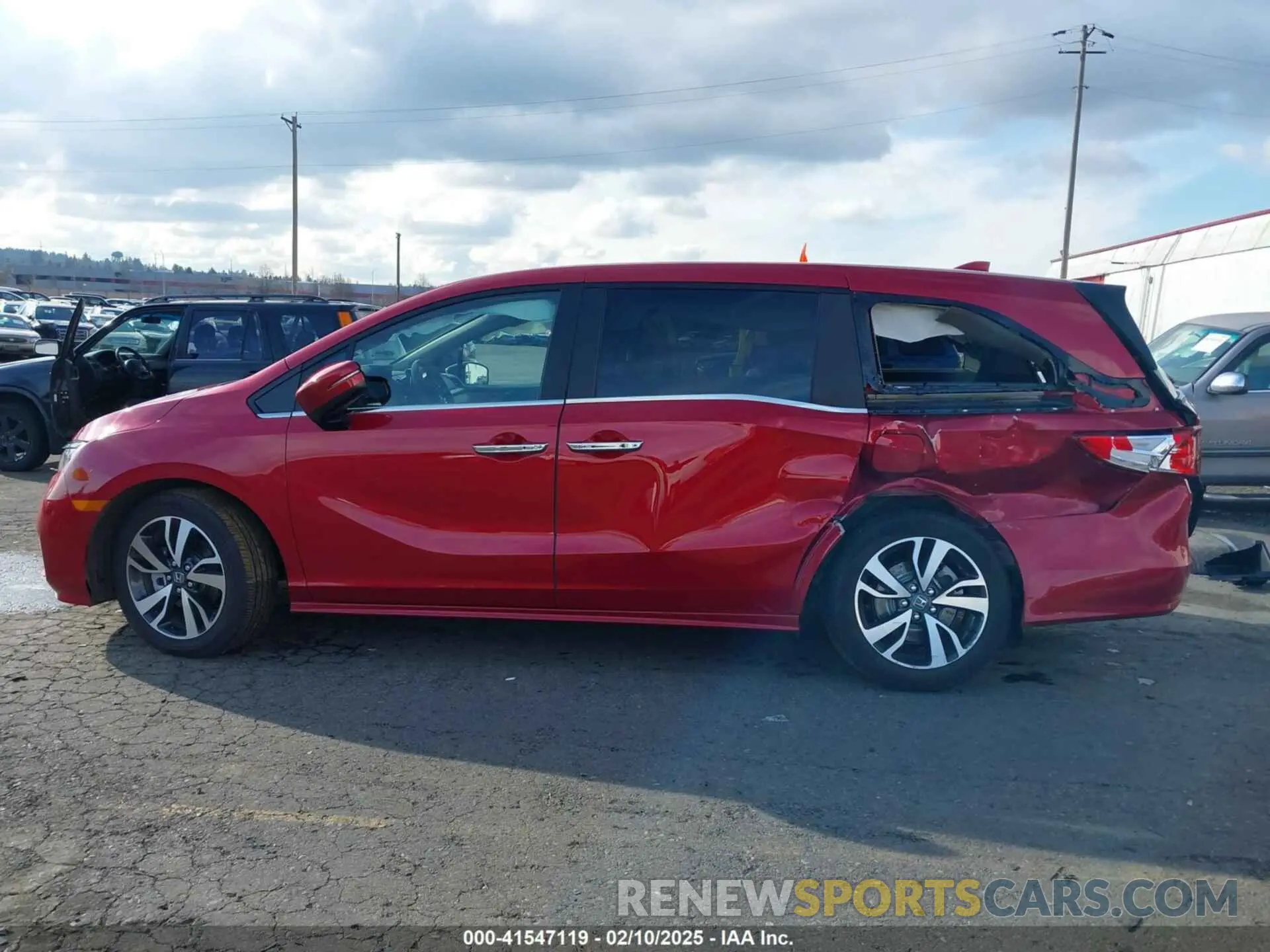 15 fotografías del automóvil dañado 5FNRL6H85RB074041 HONDA ODYSSEY 2024