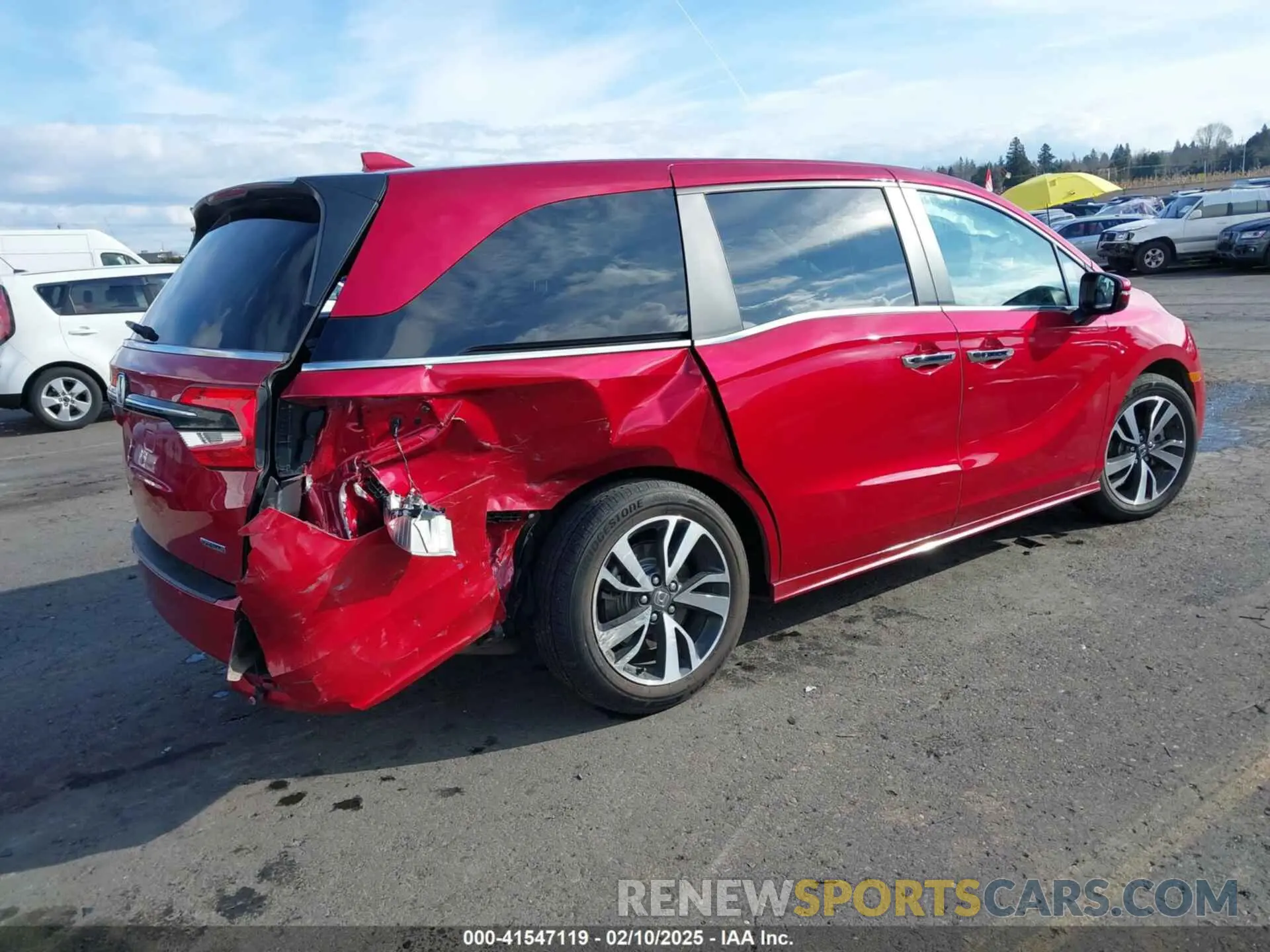 4 fotografías del automóvil dañado 5FNRL6H85RB074041 HONDA ODYSSEY 2024