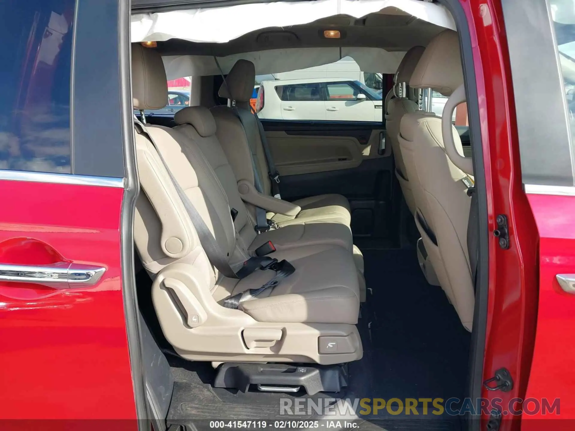 8 fotografías del automóvil dañado 5FNRL6H85RB074041 HONDA ODYSSEY 2024