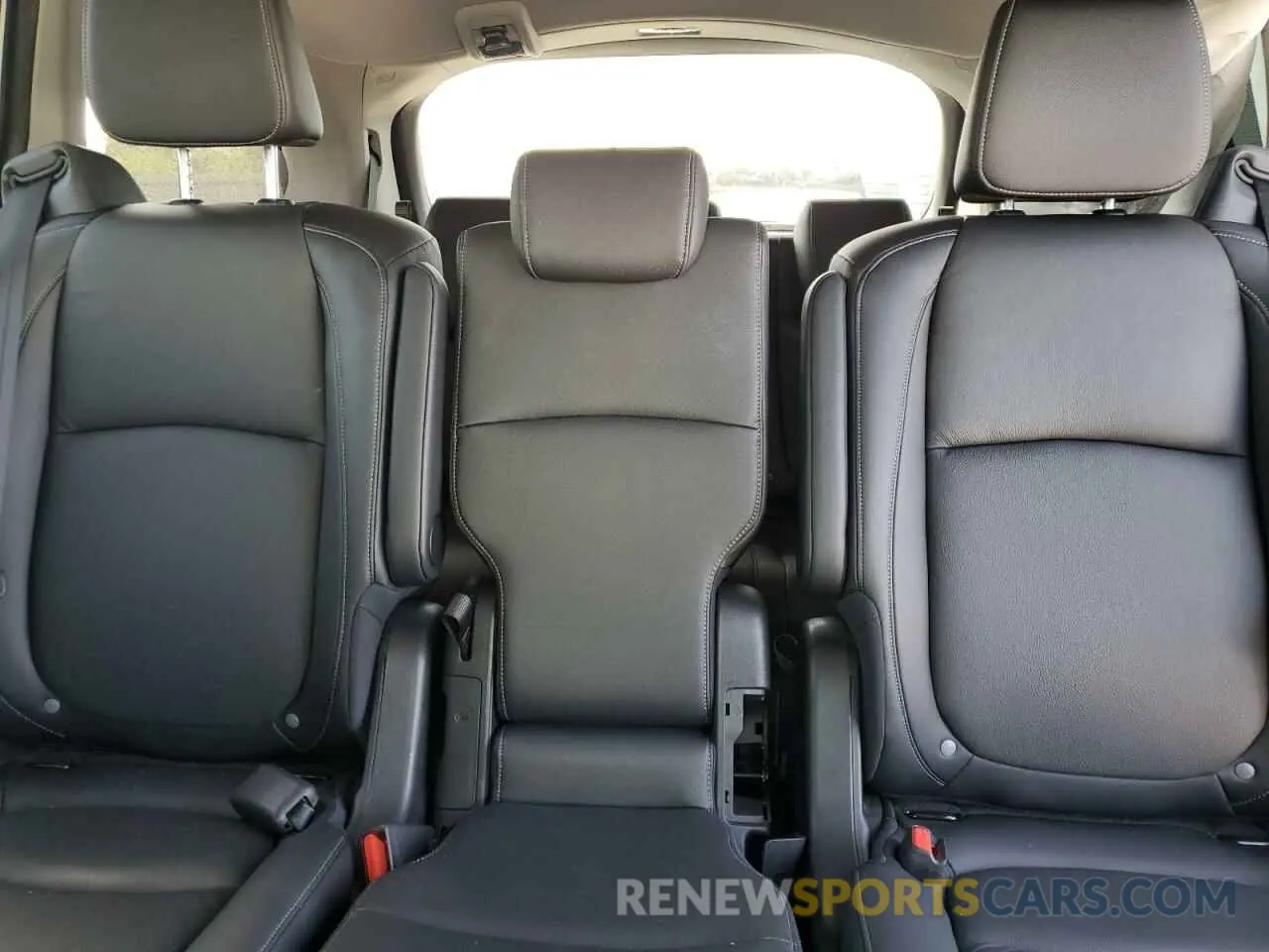 10 fotografías del automóvil dañado 5FNRL6H8XRB005636 HONDA ODYSSEY 2024