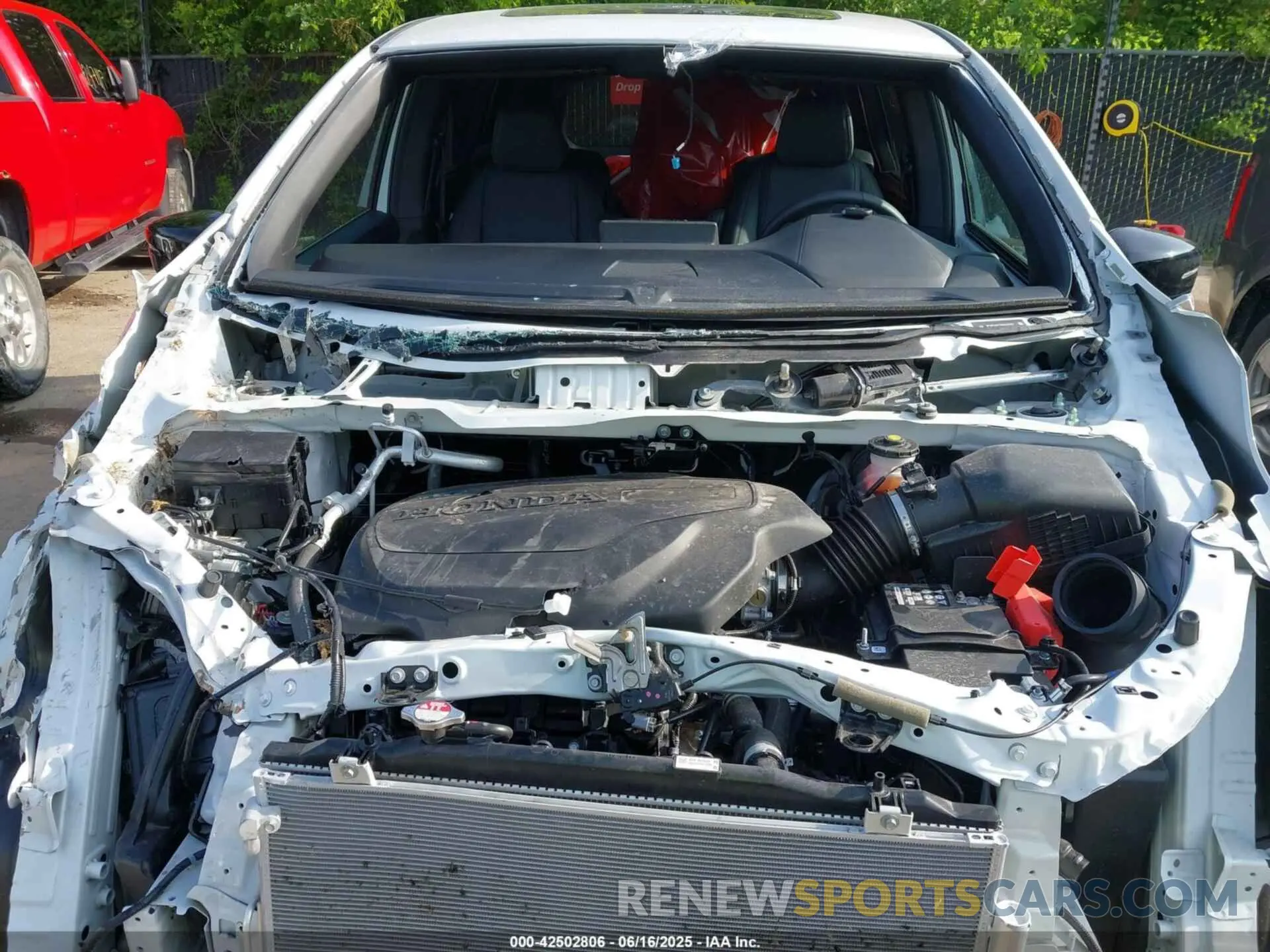 10 fotografías del automóvil dañado 5FNRL6H73SB040452 HONDA ODYSSEY 2025