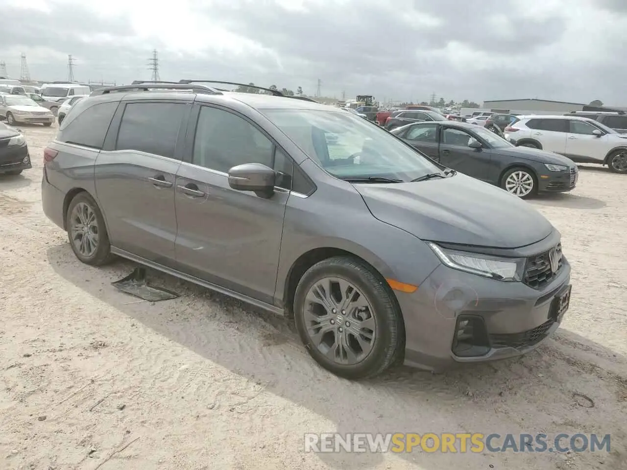 4 fotografías del automóvil dañado 5FNRL6H86SB011746 HONDA ODYSSEY 2025