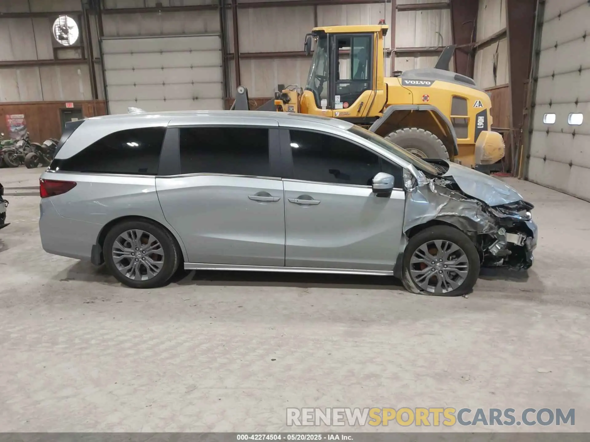 13 fotografías del automóvil dañado 5FNRL6H89SB015127 HONDA ODYSSEY 2025