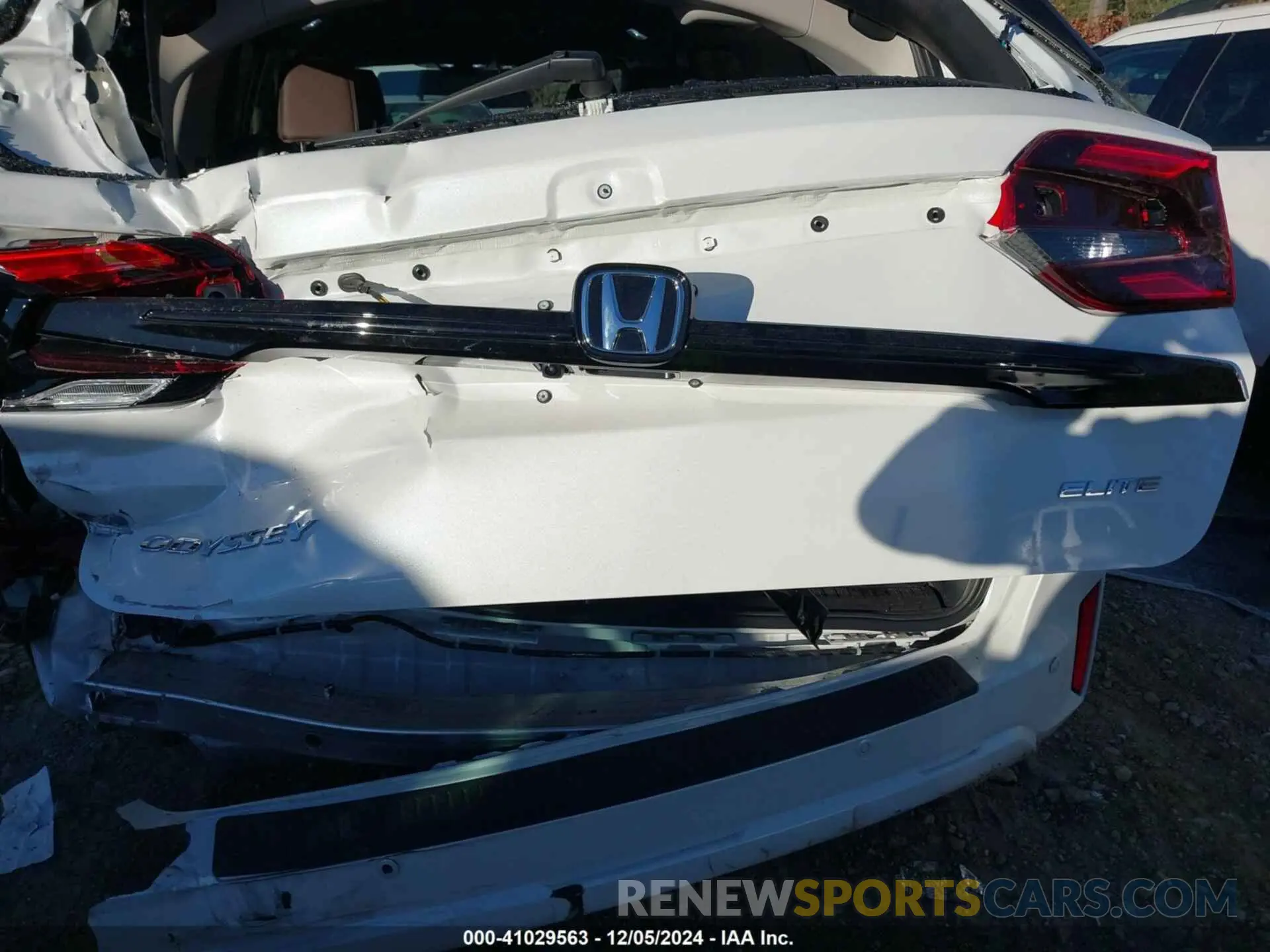 6 fotografías del automóvil dañado 5FNRL6H93SB001460 HONDA ODYSSEY 2025