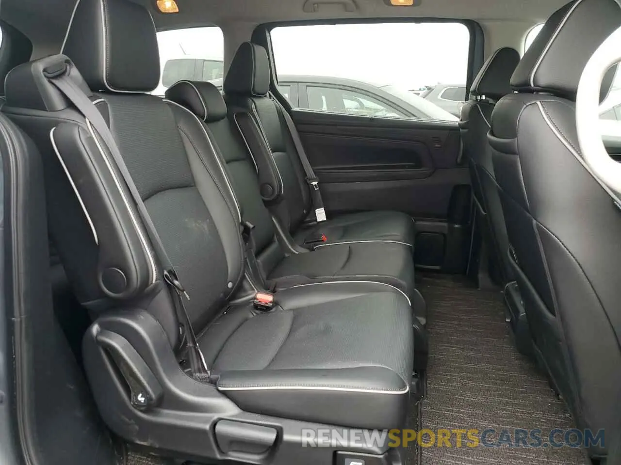 11 fotografías del automóvil dañado 5FNRL6H94SB022639 HONDA ODYSSEY 2025