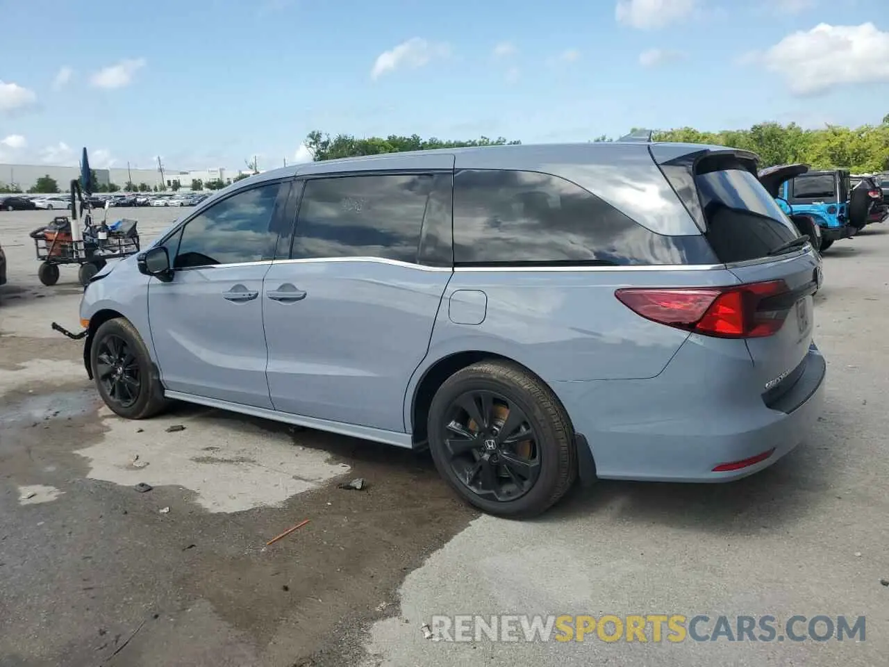 2 fotografías del automóvil dañado 5FNRL6H72PB074843 HONDA ODYSSEY SP 2023