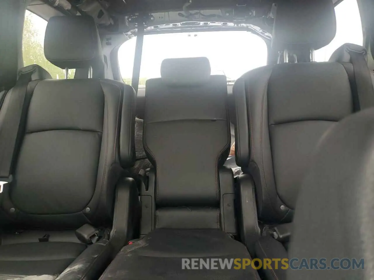 10 fotografías del automóvil dañado 5FNRL6H75RB057537 HONDA ODYSSEY SP 2024