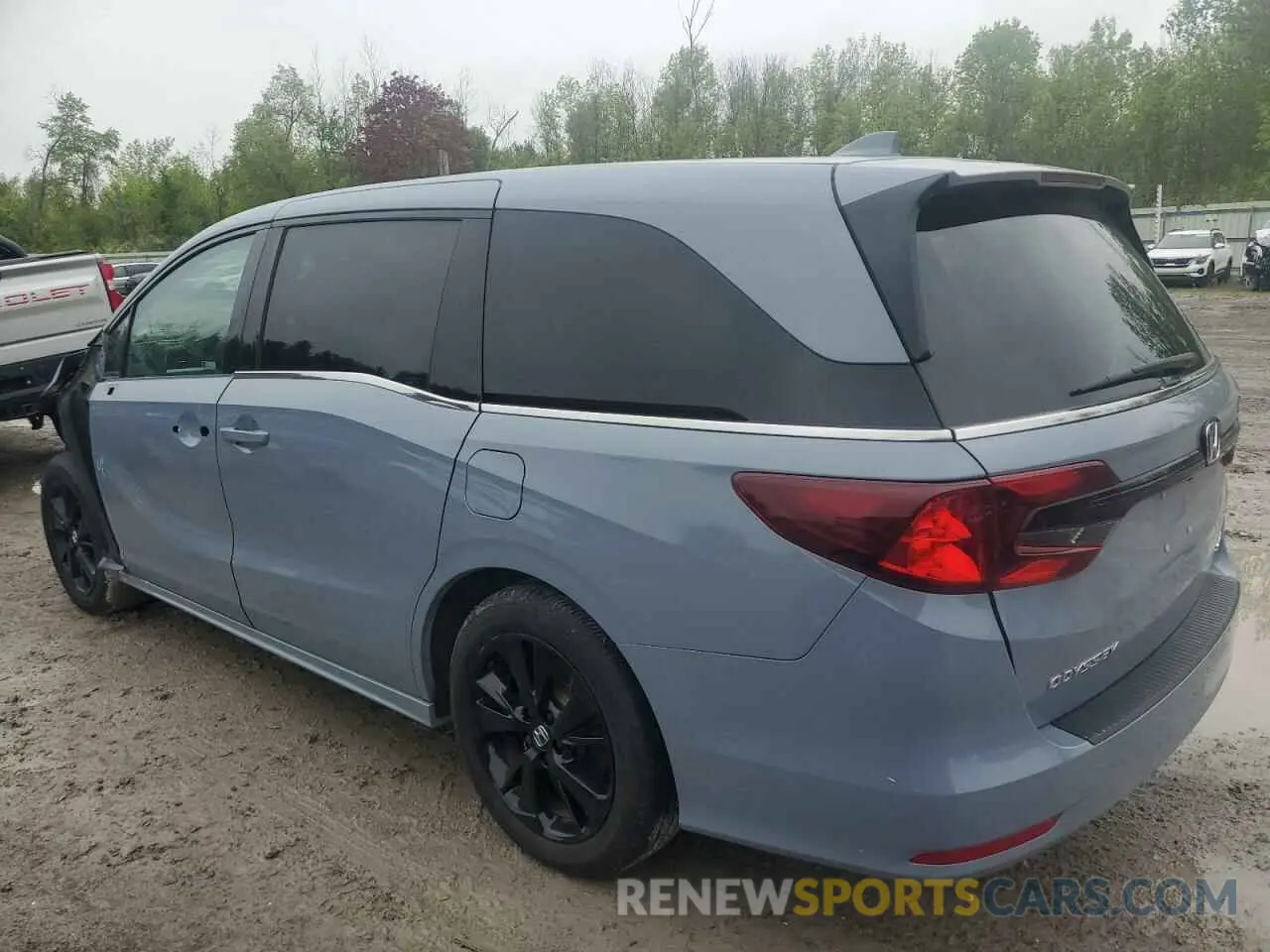 2 fotografías del automóvil dañado 5FNRL6H75RB057537 HONDA ODYSSEY SP 2024