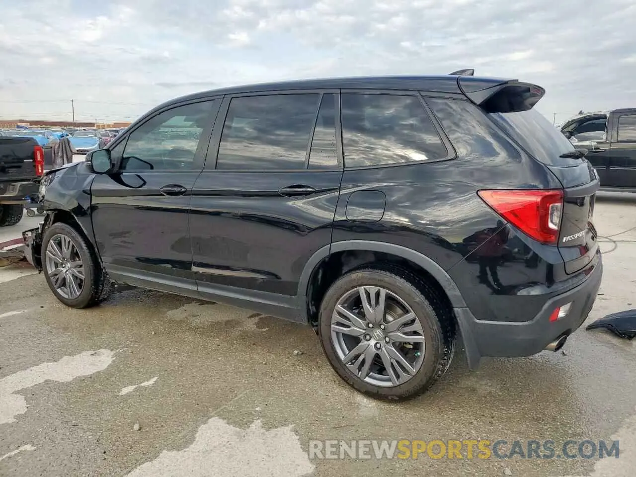 2 fotografías del automóvil dañado 5FNYF7H50KB003009 HONDA PASSPORT 2019