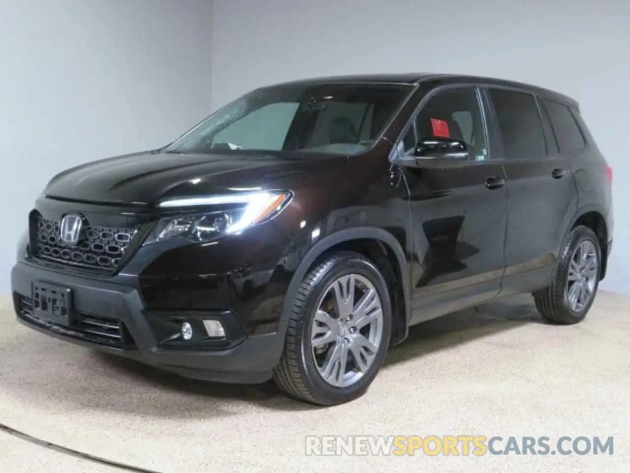 2 fotografías del automóvil dañado 5FNYF7H54KB000839 HONDA PASSPORT 2019
