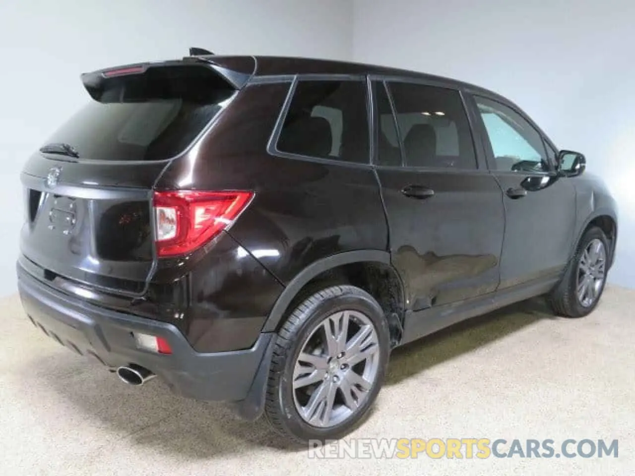 3 fotografías del automóvil dañado 5FNYF7H54KB000839 HONDA PASSPORT 2019