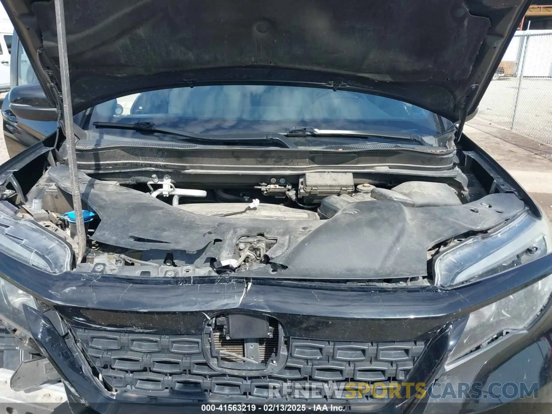 10 fotografías del automóvil dañado 5FNYF7H59KB003011 HONDA PASSPORT 2019