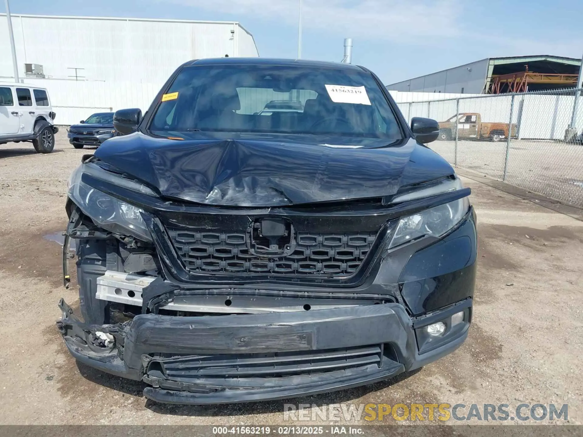 12 fotografías del automóvil dañado 5FNYF7H59KB003011 HONDA PASSPORT 2019